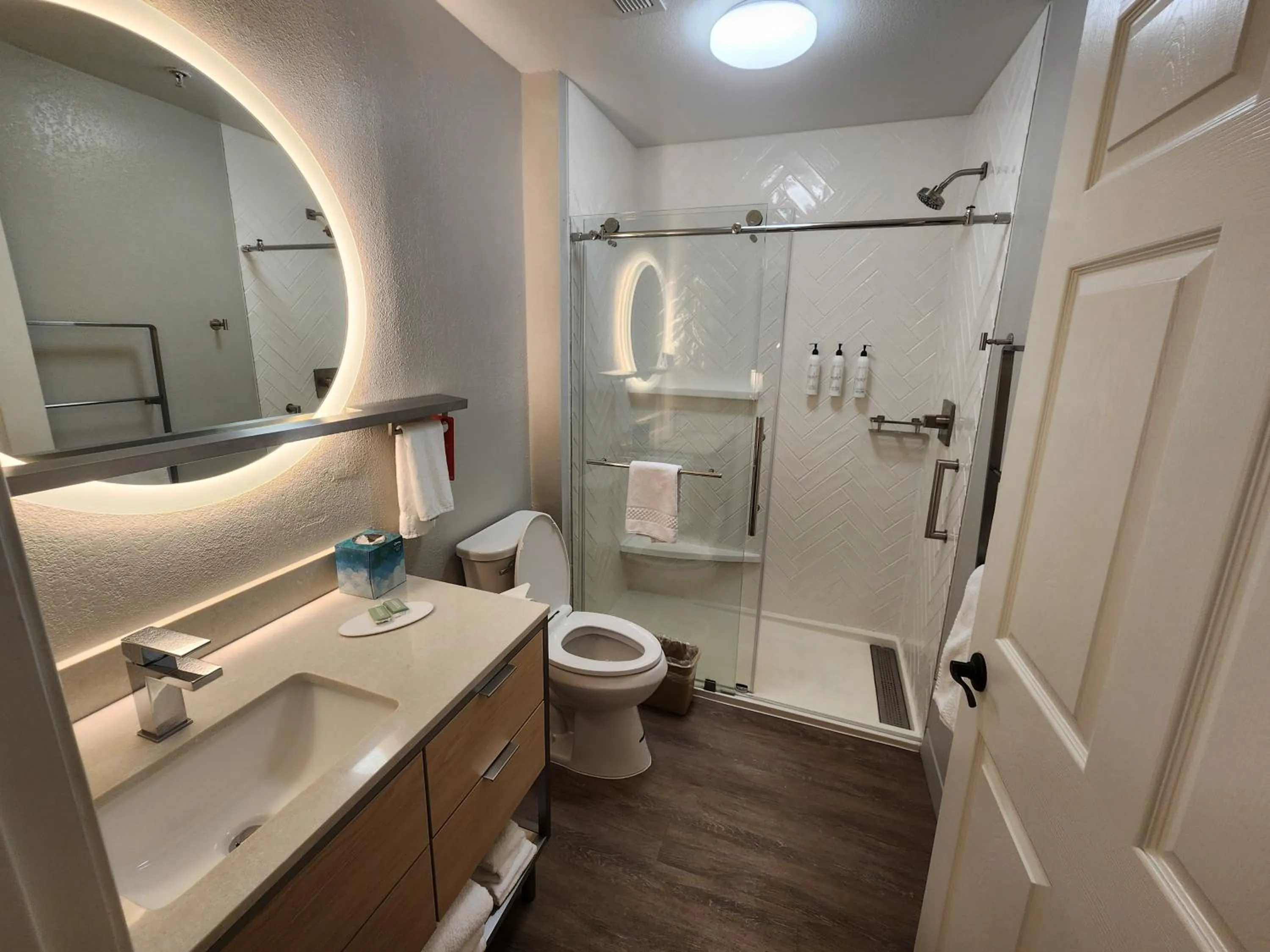 Bathroom in TownePlace Suites by Marriott Killeen