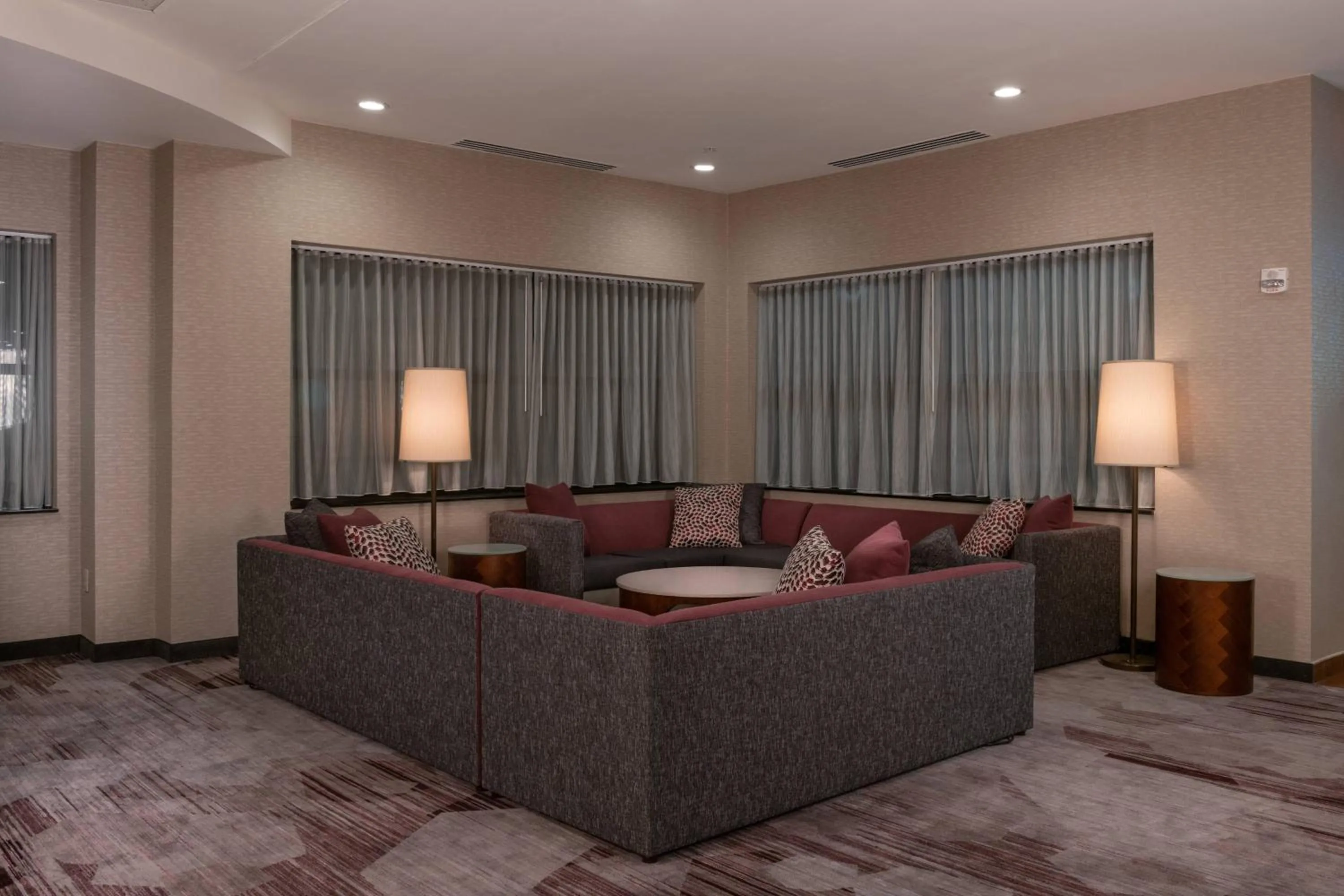 Lobby or reception in Courtyard by Marriott Newark-University of Delaware