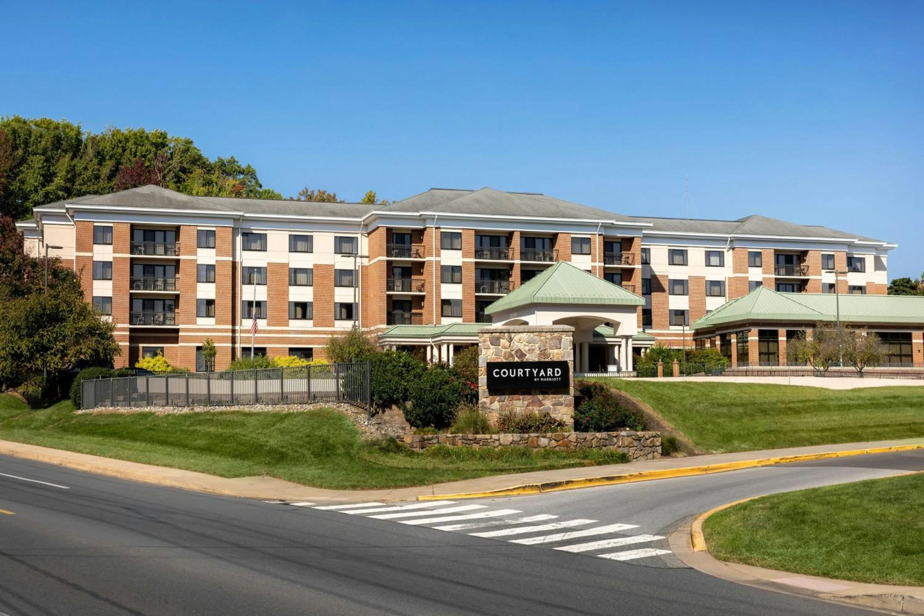 Property building in Courtyard by Marriott Newark-University of Delaware