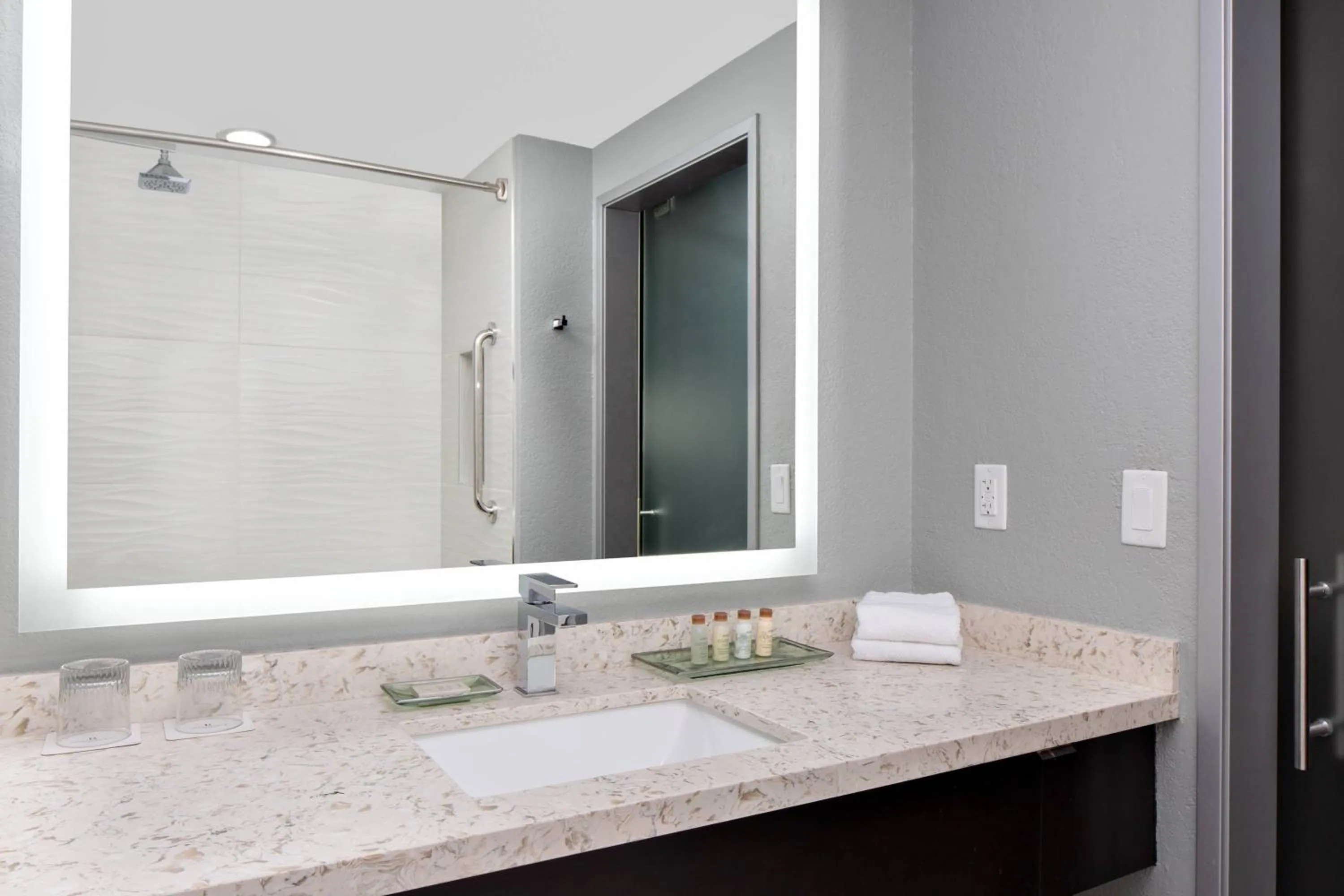 Bathroom in Renaissance Indianapolis North Hotel