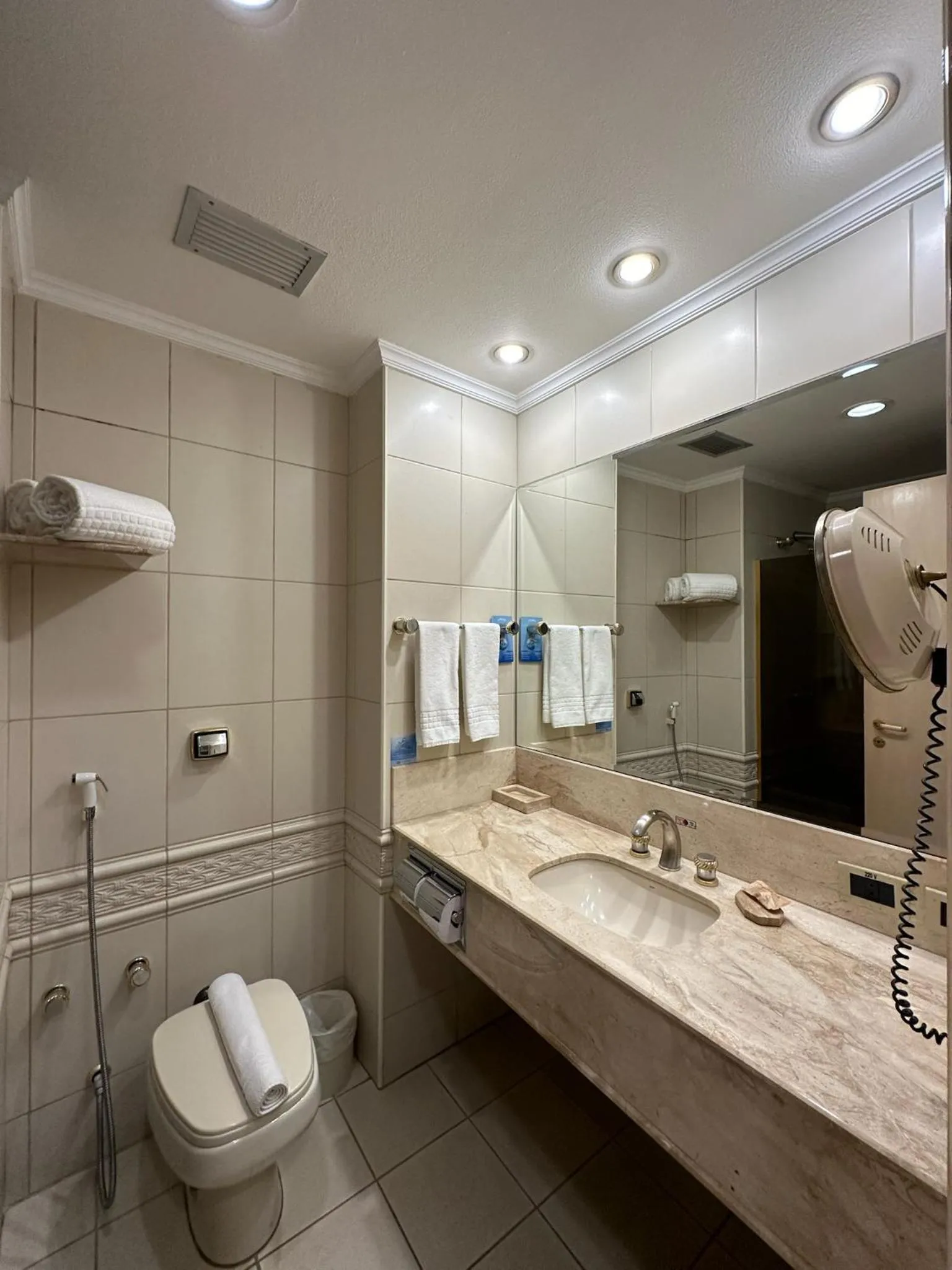 Bathroom in Hotel Saint Paul