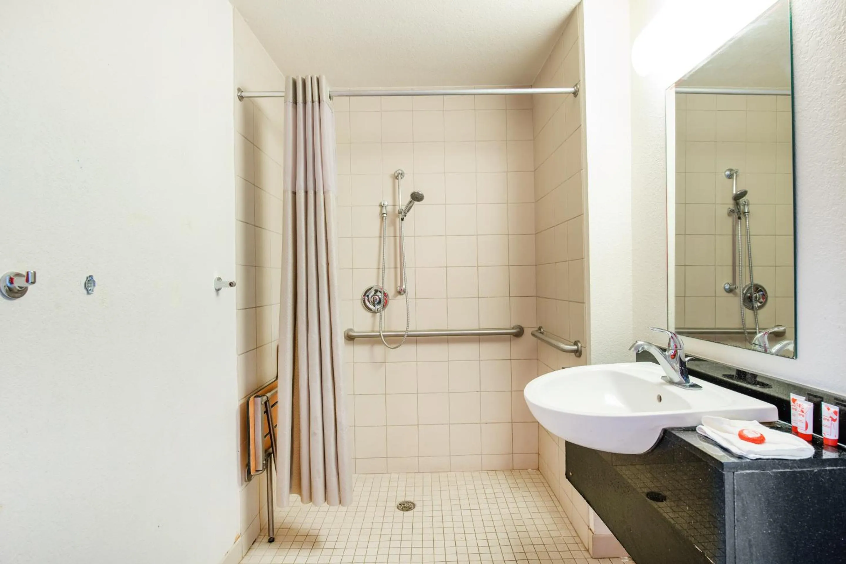 Bathroom in Regency Inn Tulsa