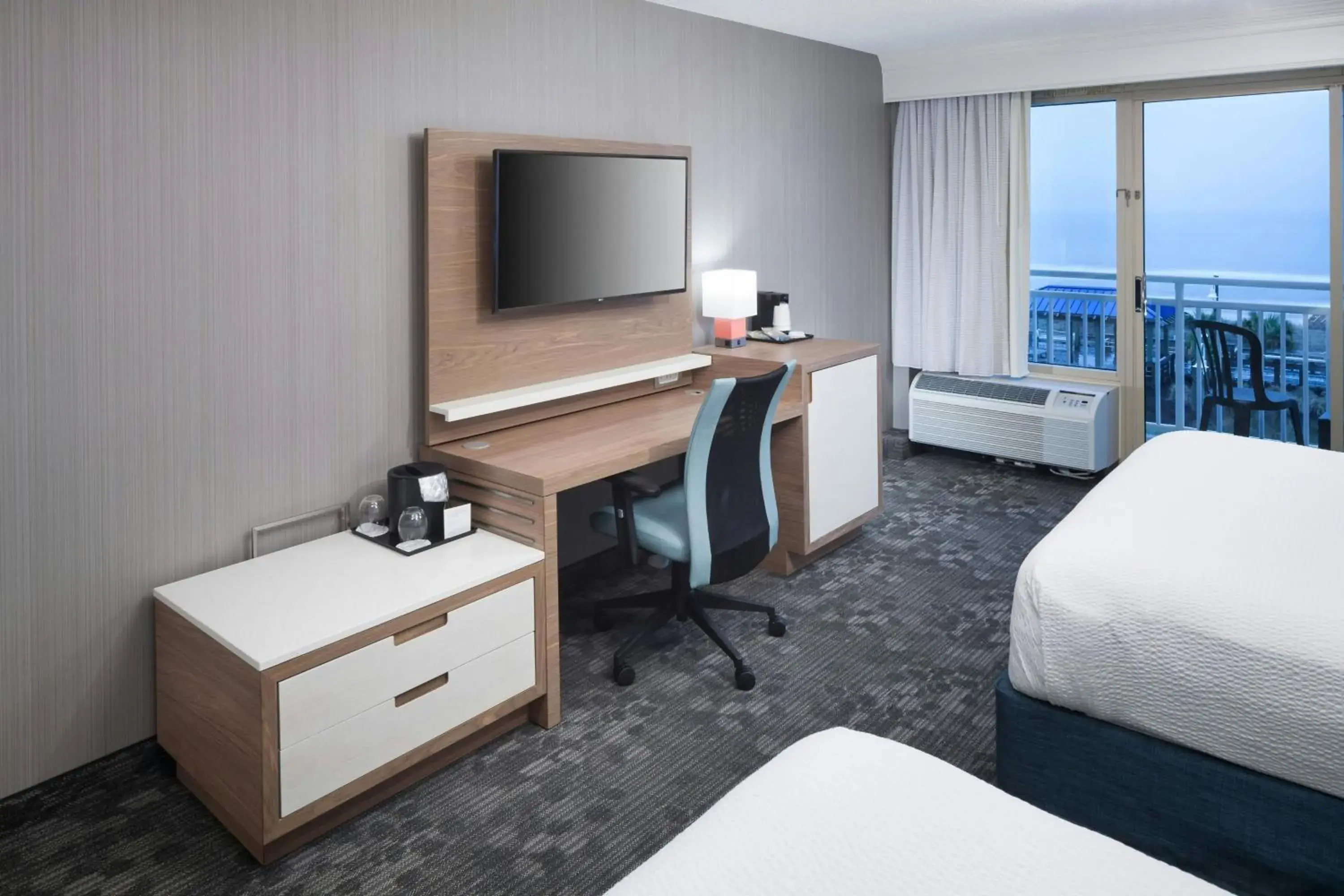 Queen Room with Two Queen Beds, Oceanfront - High Floor in Courtyard by Marriott Carolina Beach Oceanfront Queen Room with Two Queen Beds, Oceanfront - High Floor in Courtyard by Marriott Carolina Beach Oceanfront