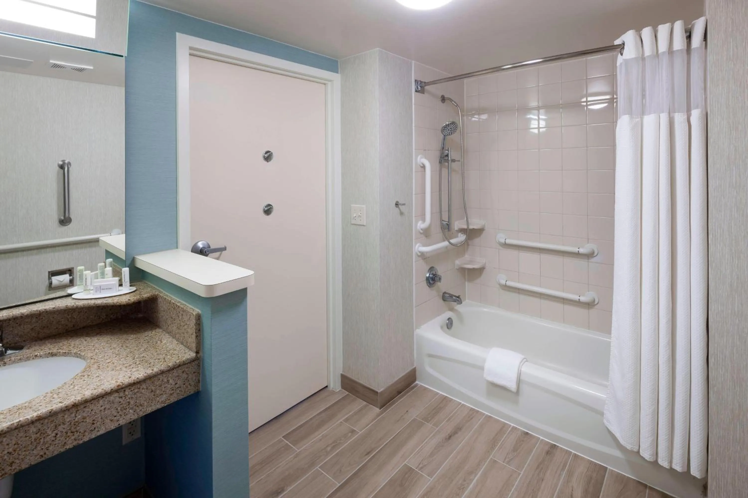 Bathroom in Courtyard by Marriott Carolina Beach Oceanfront