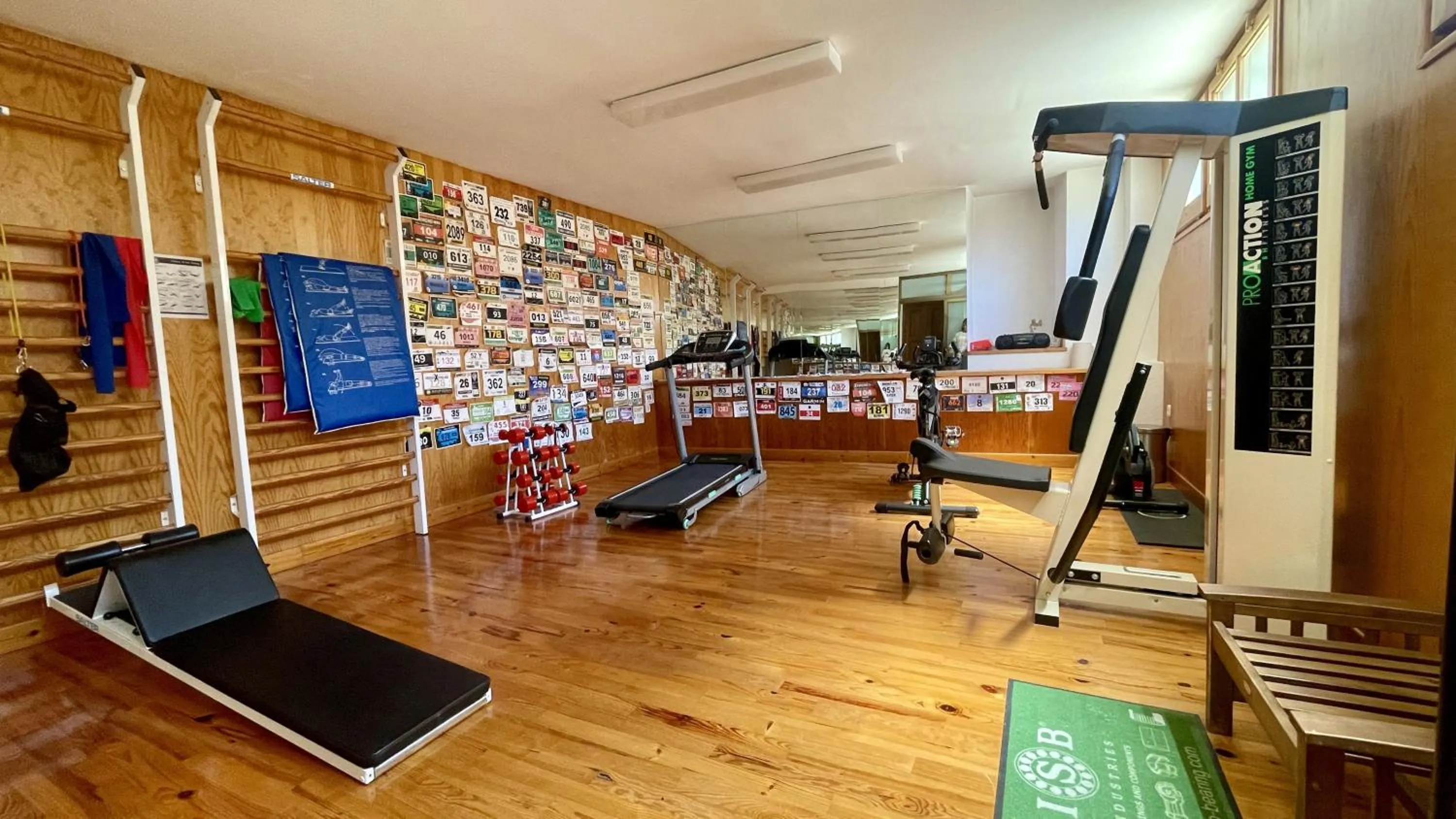 Fitness centre/facilities in Aparthotel les Corts
