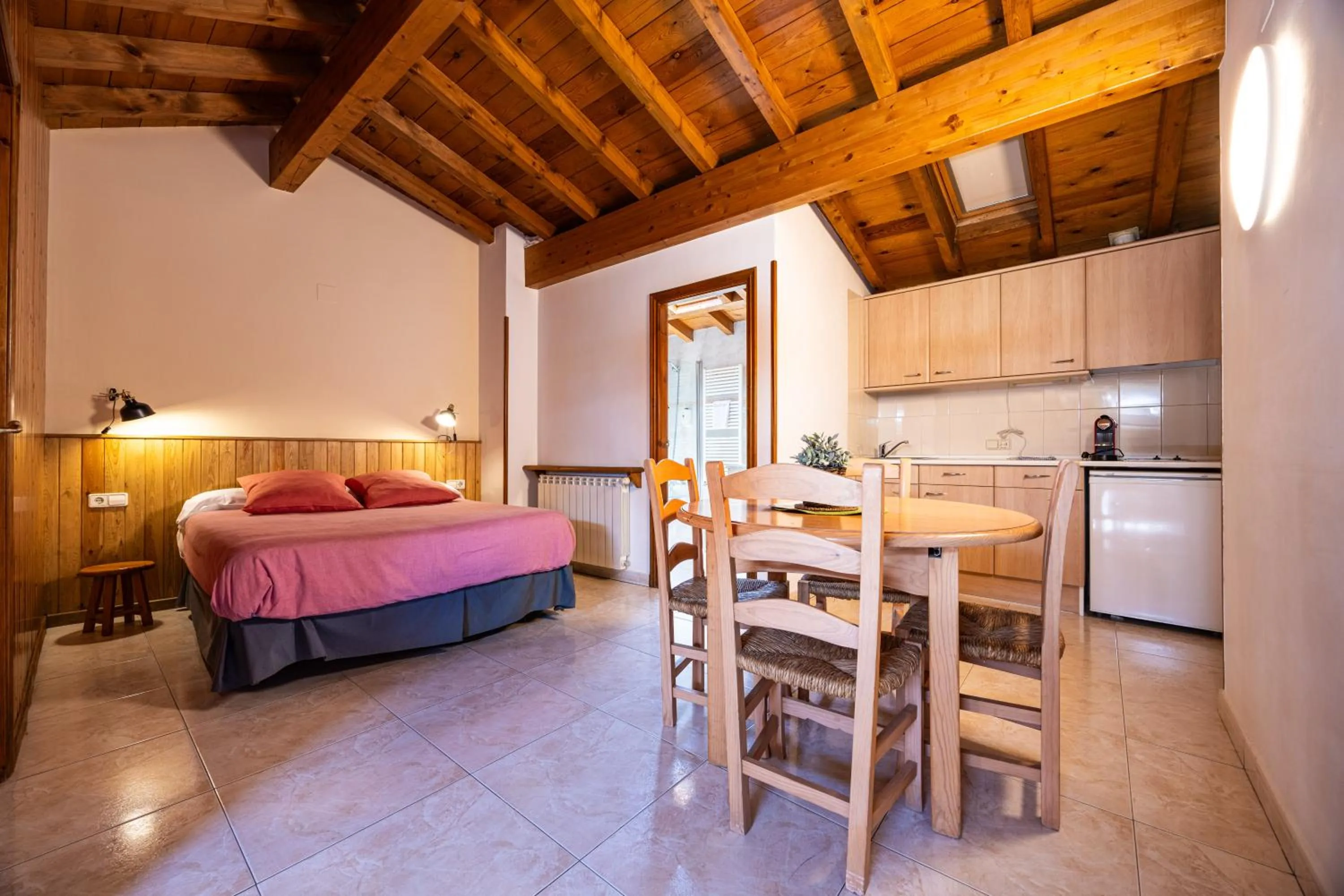 Bedroom, Bed in Aparthotel les Corts