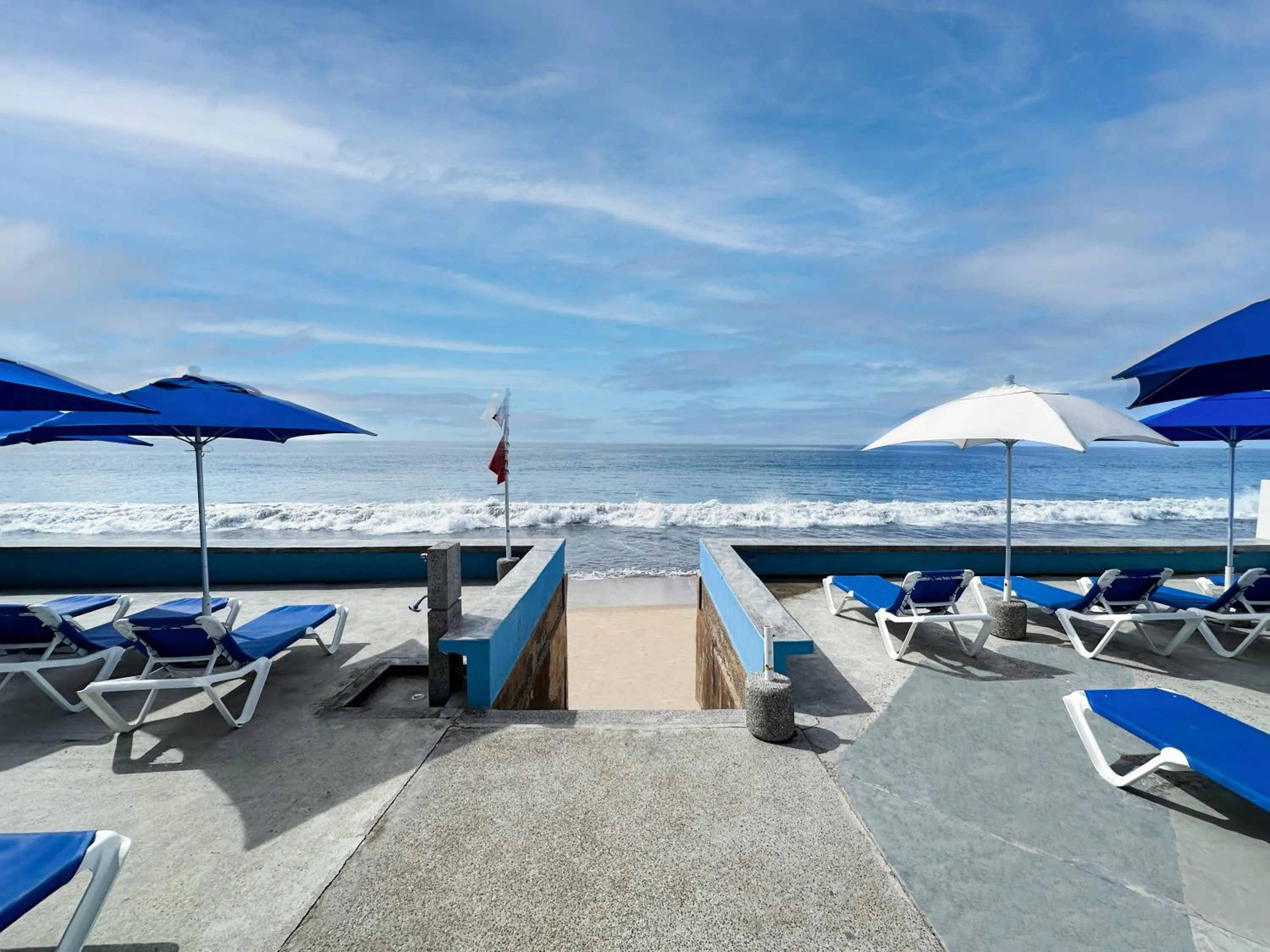 Beach in Park Inn by Radisson Mazatlan