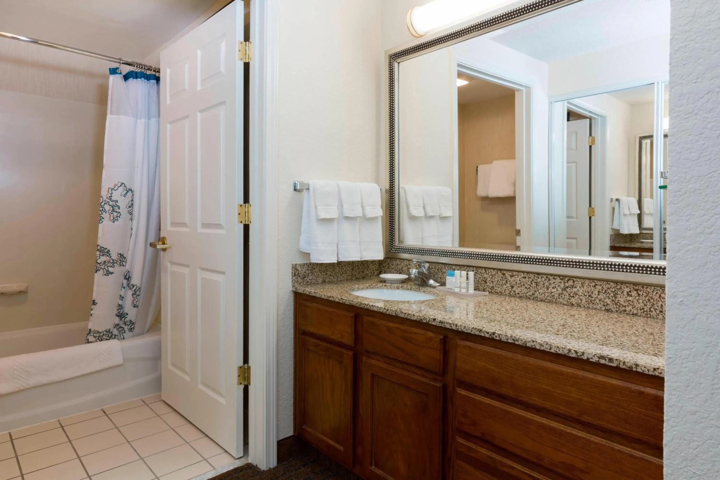 Bathroom in Residence Inn Kansas City Olathe