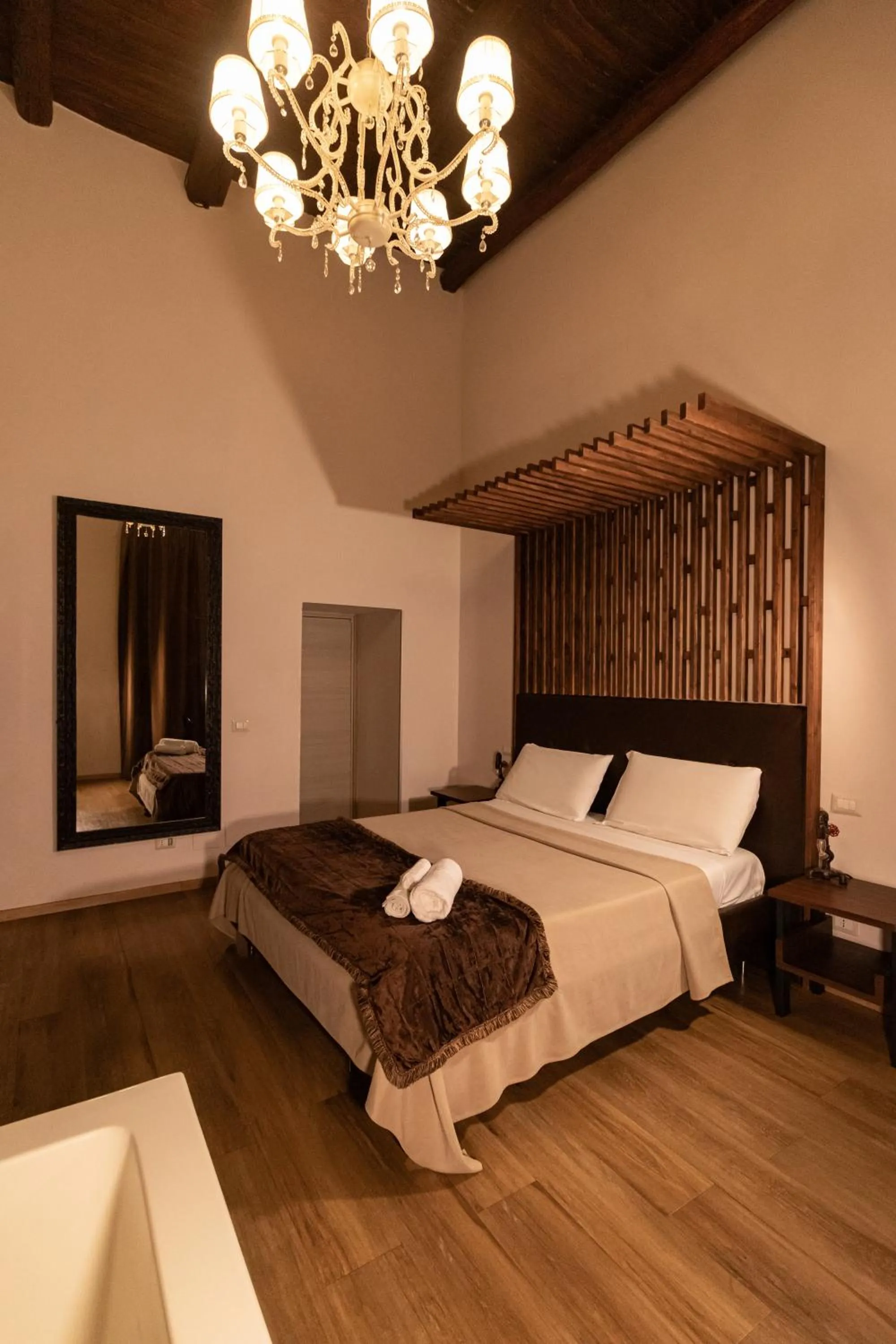 Bed in Duomo Luxury Suites