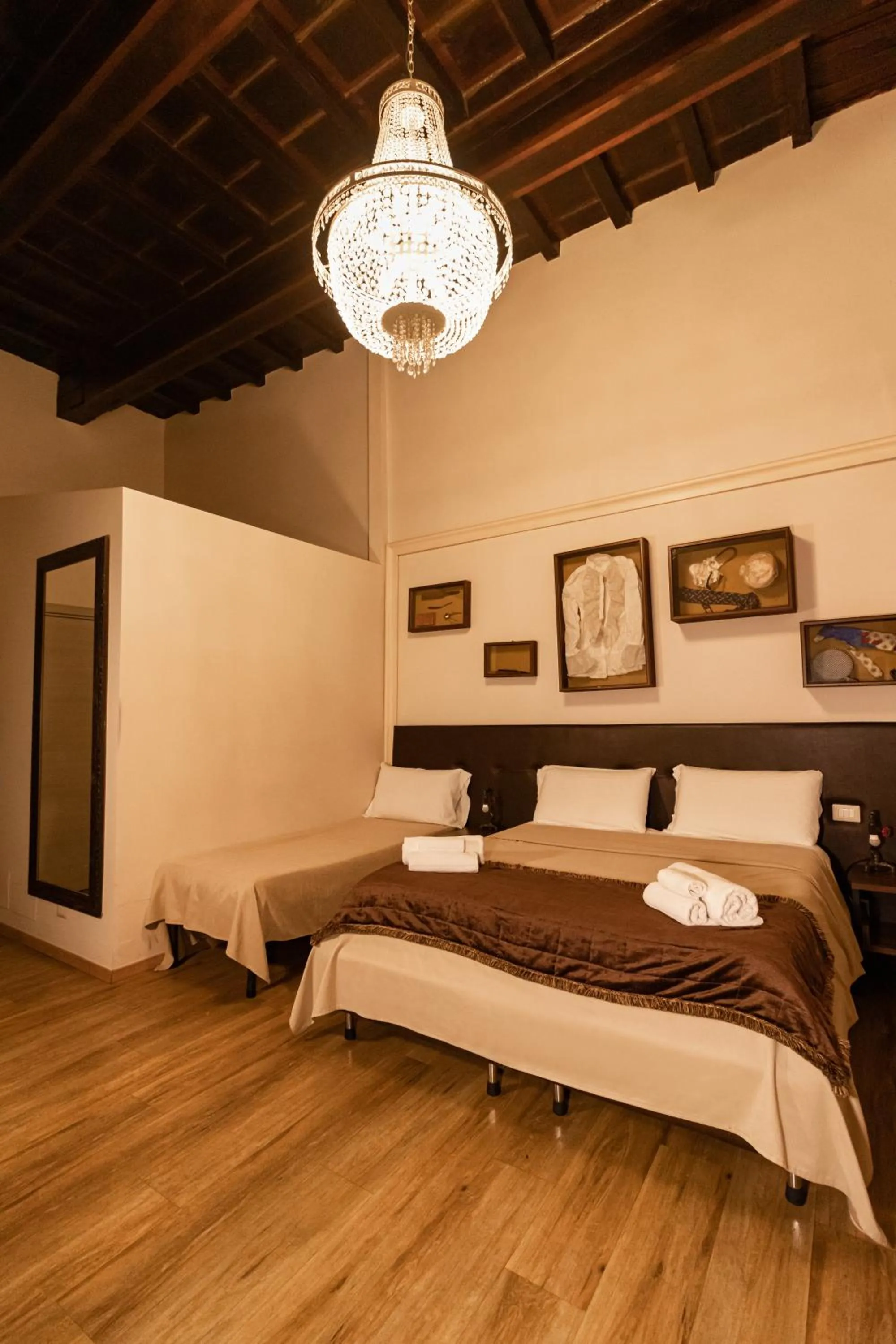 Bed in Duomo Luxury Suites