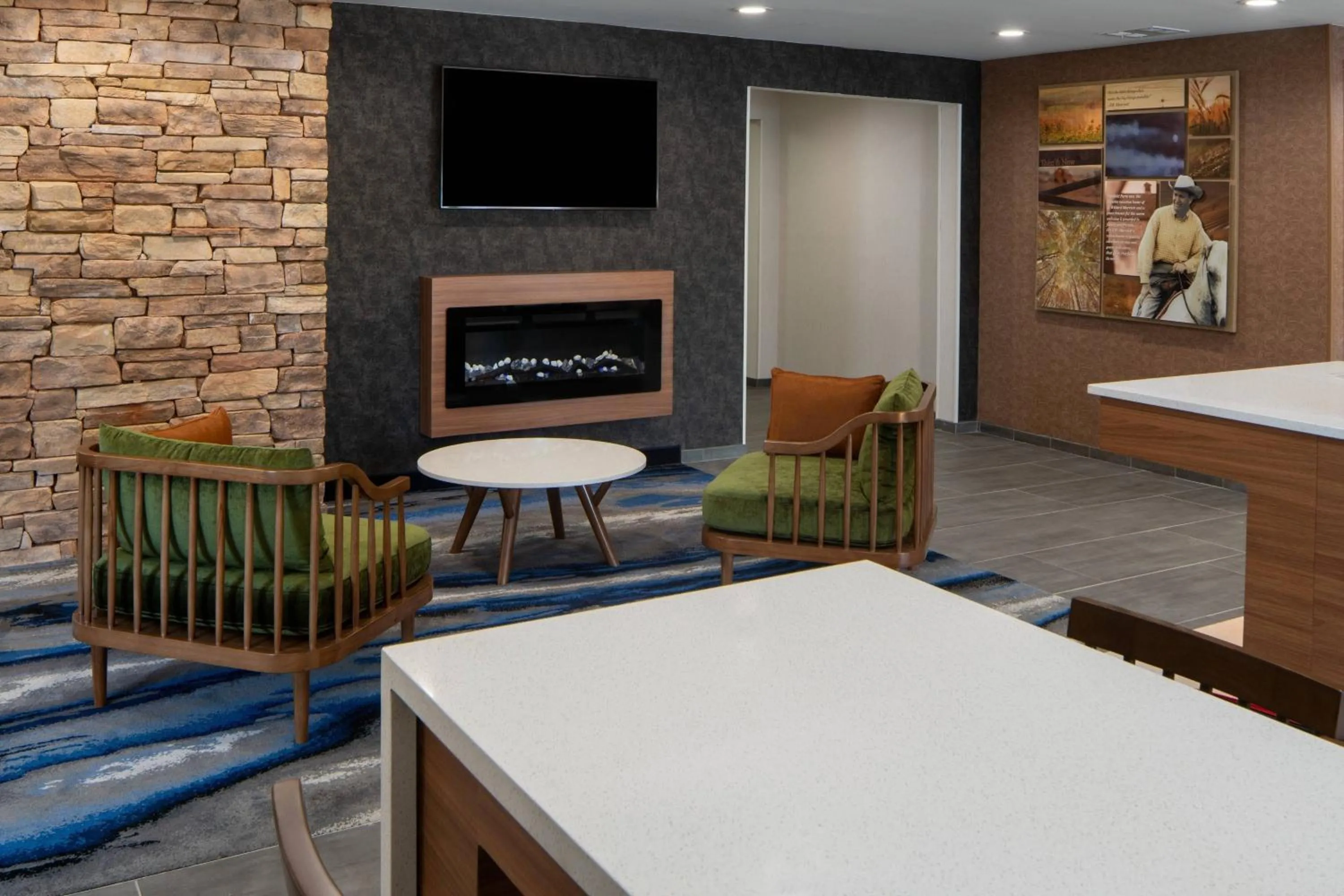 Lobby or reception in Fairfield Inn and Suites by Marriott Lake Charles - Sulphur