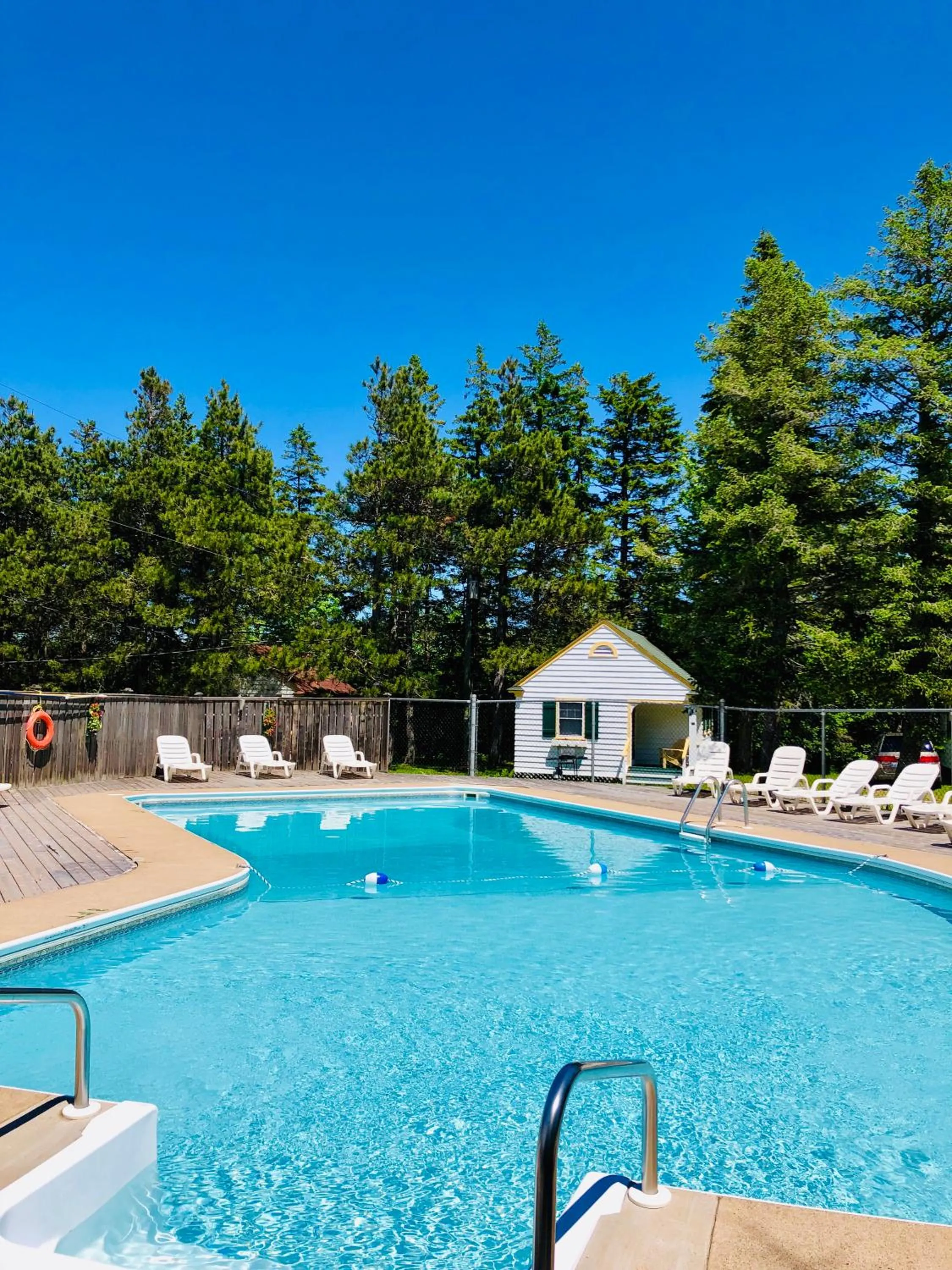 Pool view in Green Gables Bungalow Court