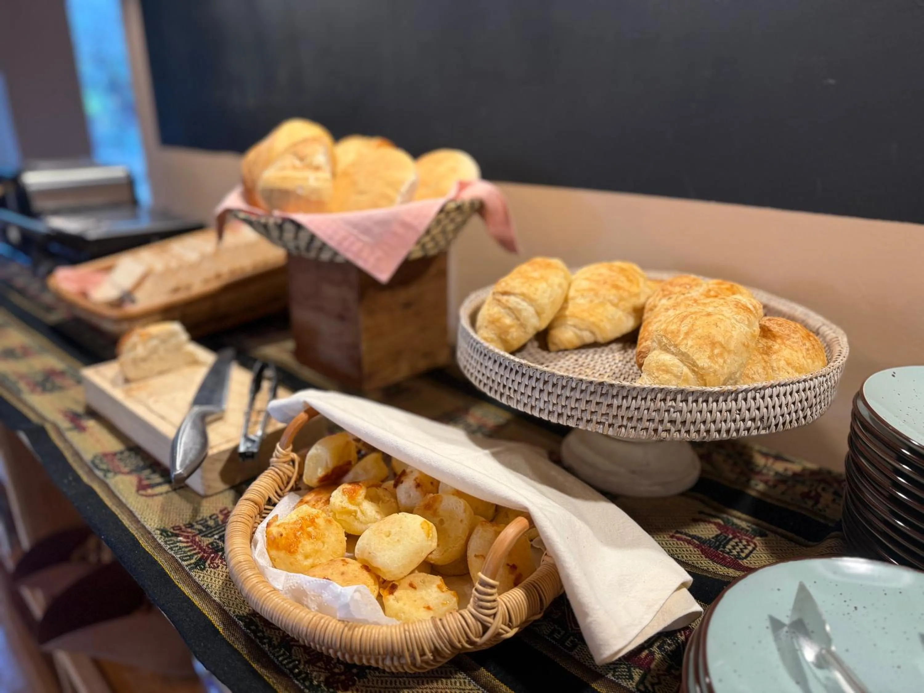 Food and drinks in Hotel Tulor