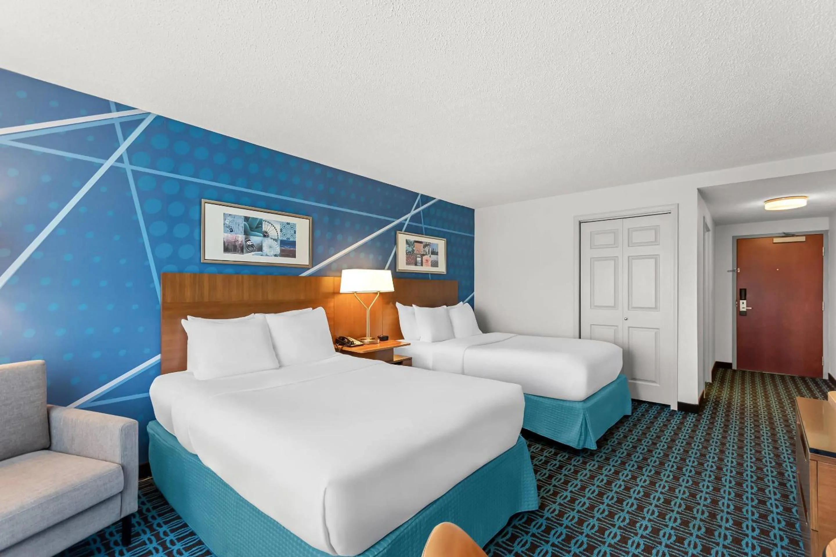 Bedroom, Bed in Comfort Inn & Suites Berea