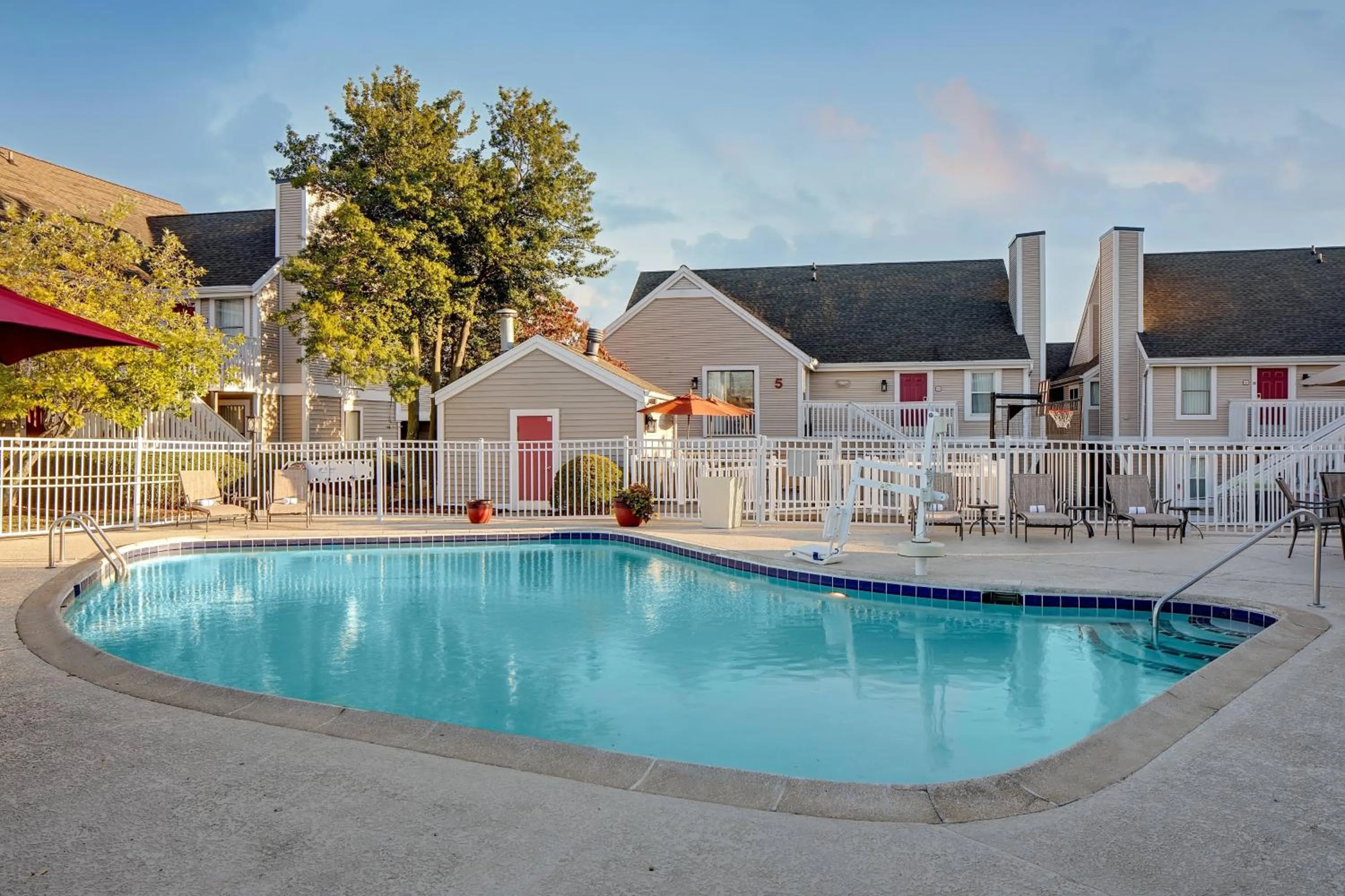 Swimming pool in Residence Inn by Marriott Lexington North