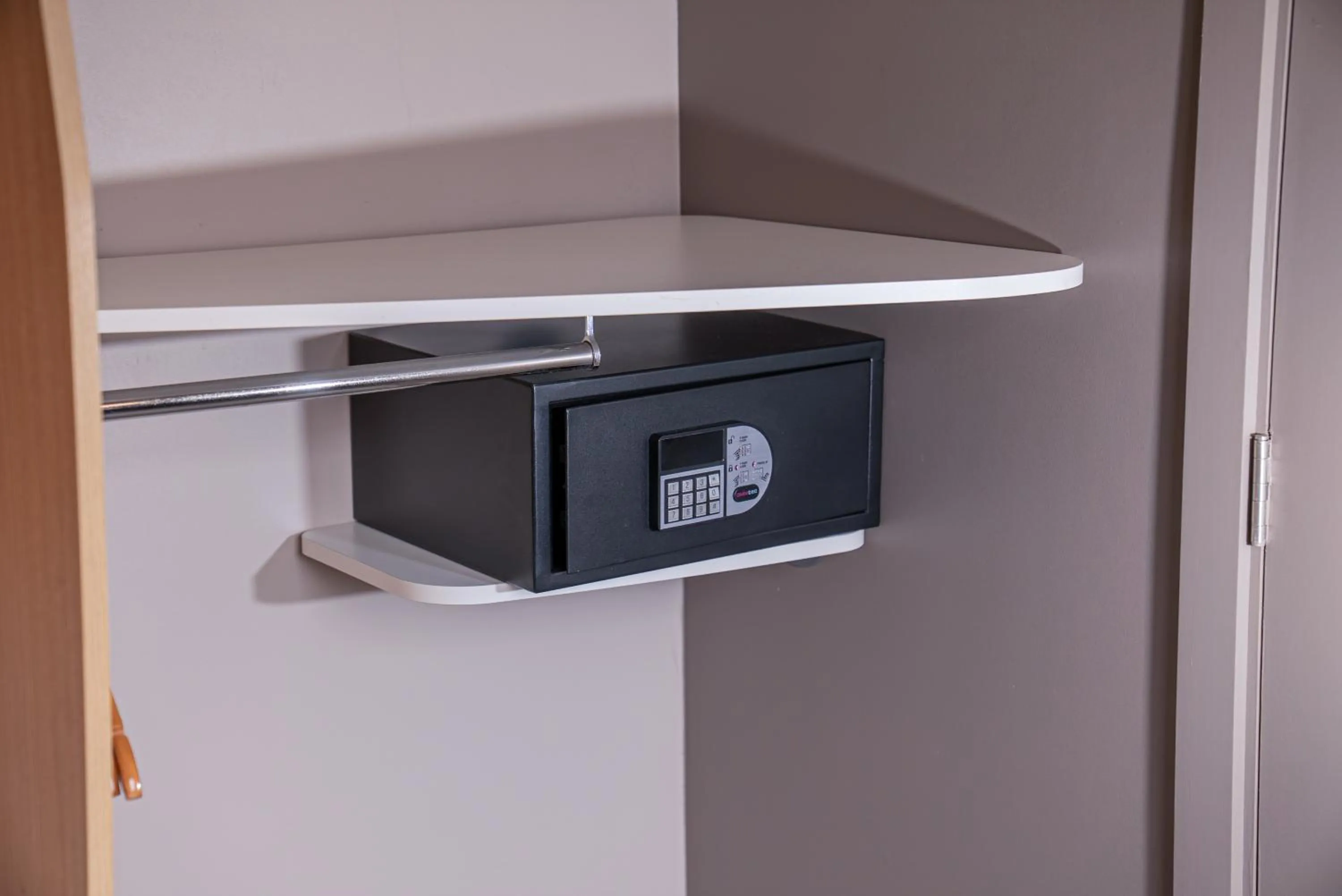 safe in ibis Iquique