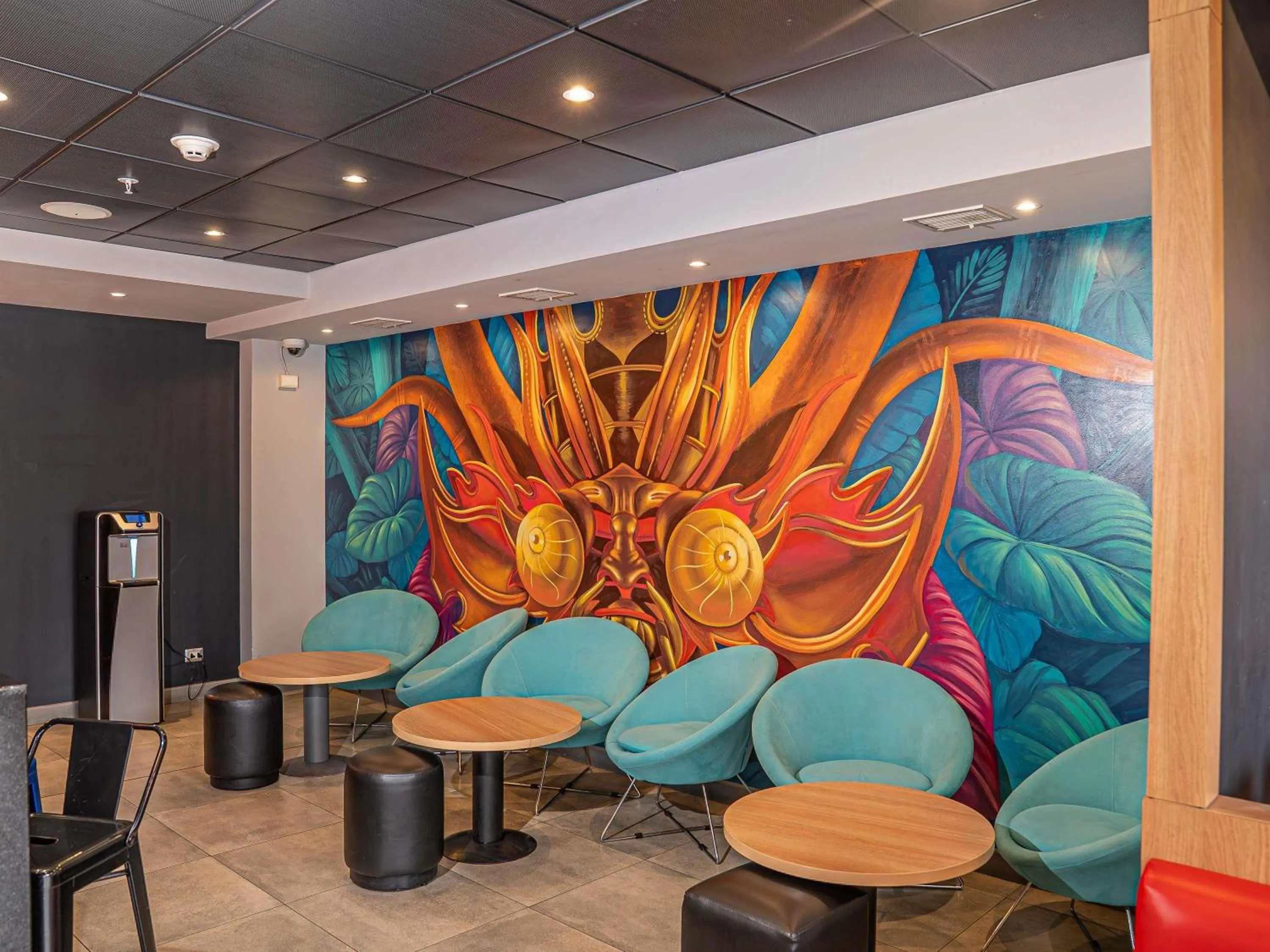 Property building in ibis Iquique