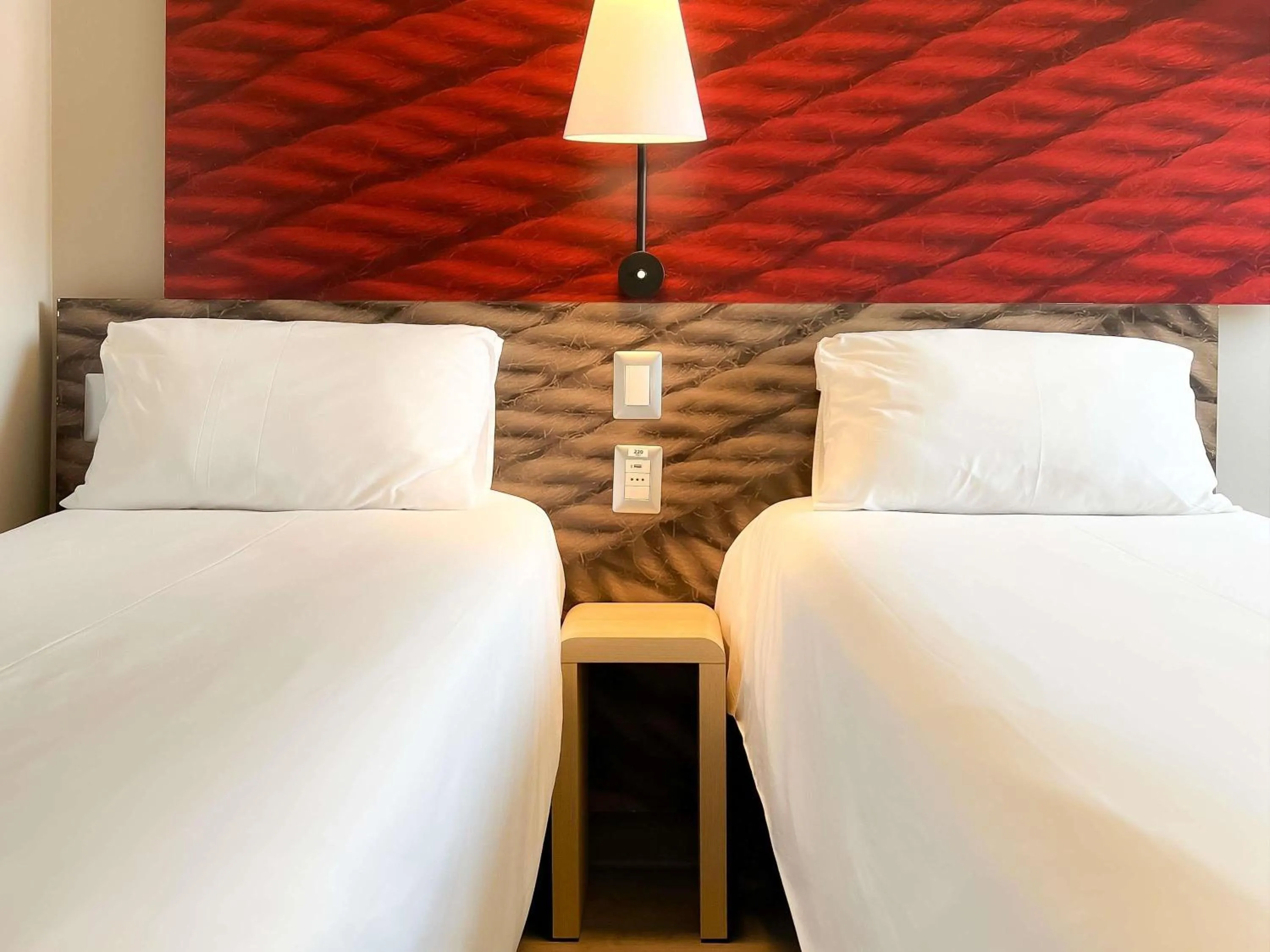 Bedroom, Bed in ibis Iquique