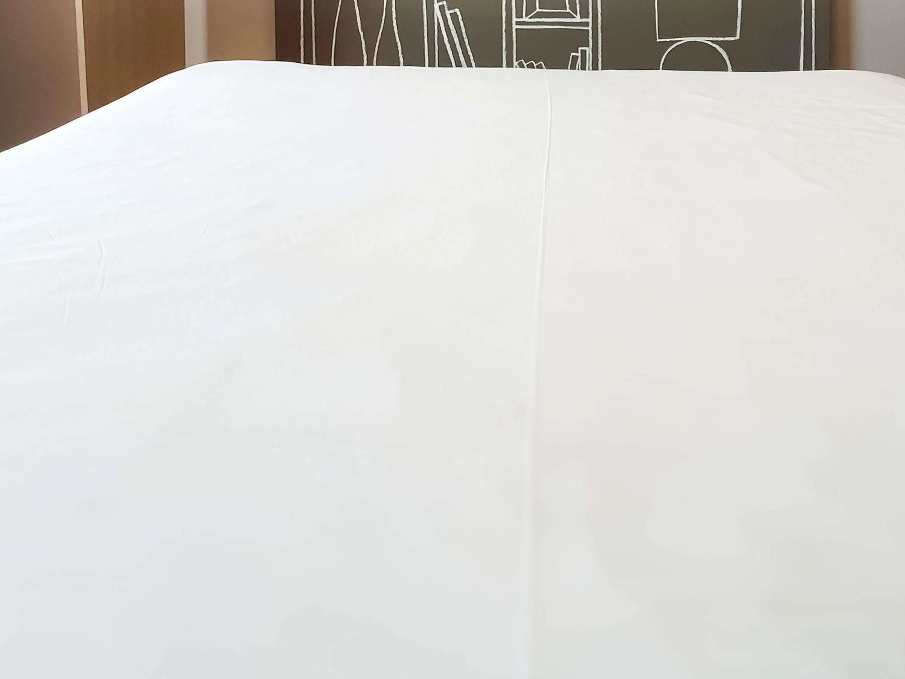 Bedroom, Bed in ibis Iquique