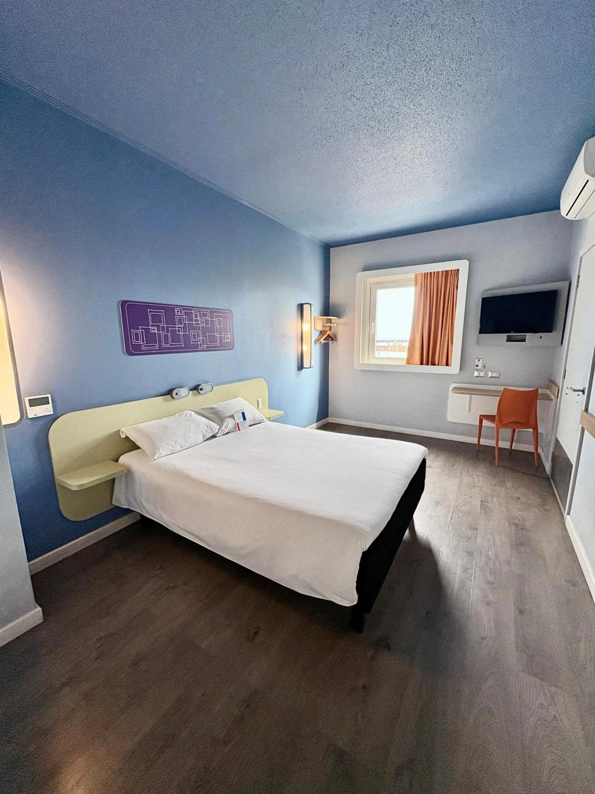 Bed in ibis budget Iquique