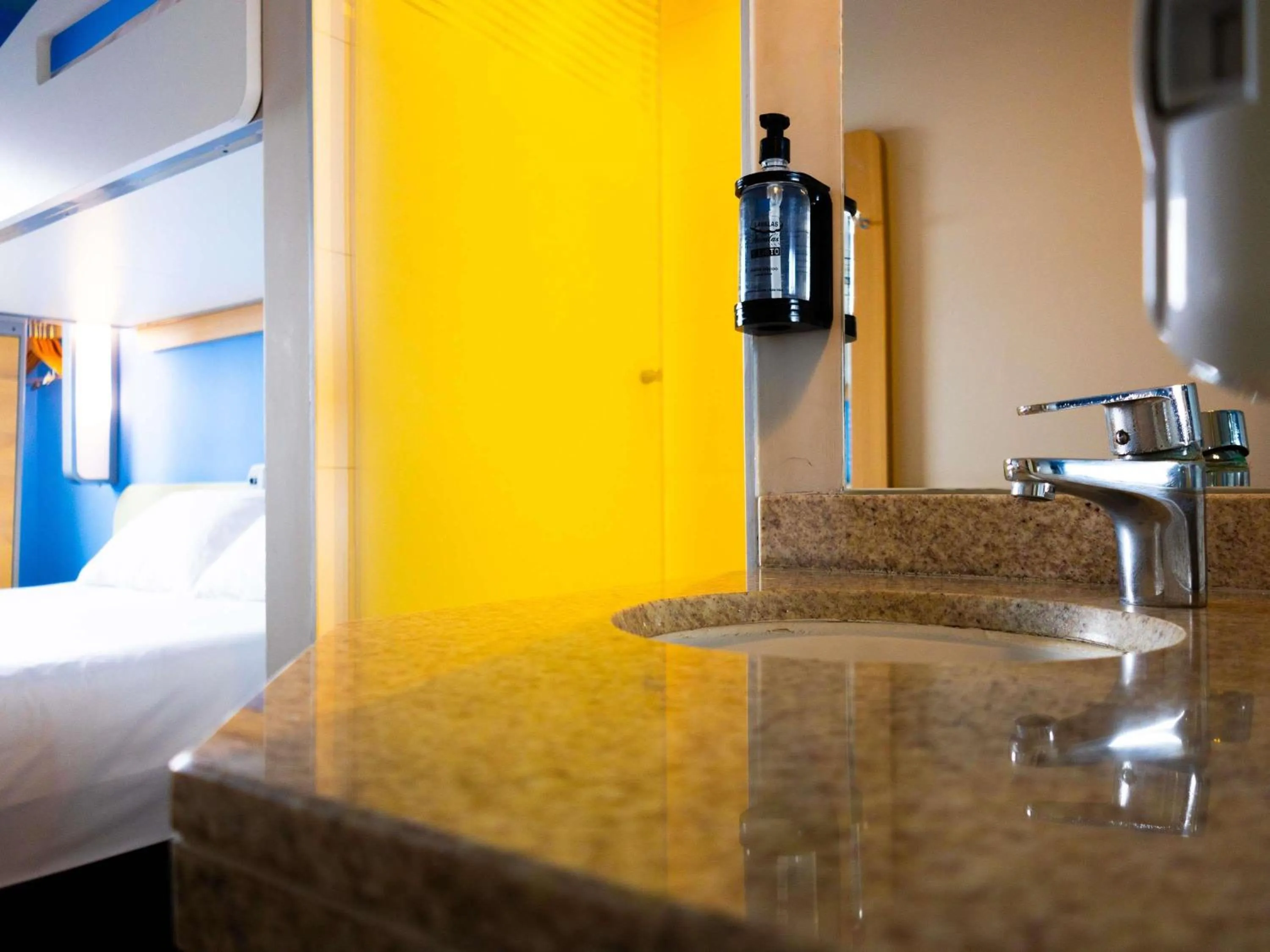 Bedroom in ibis budget Iquique