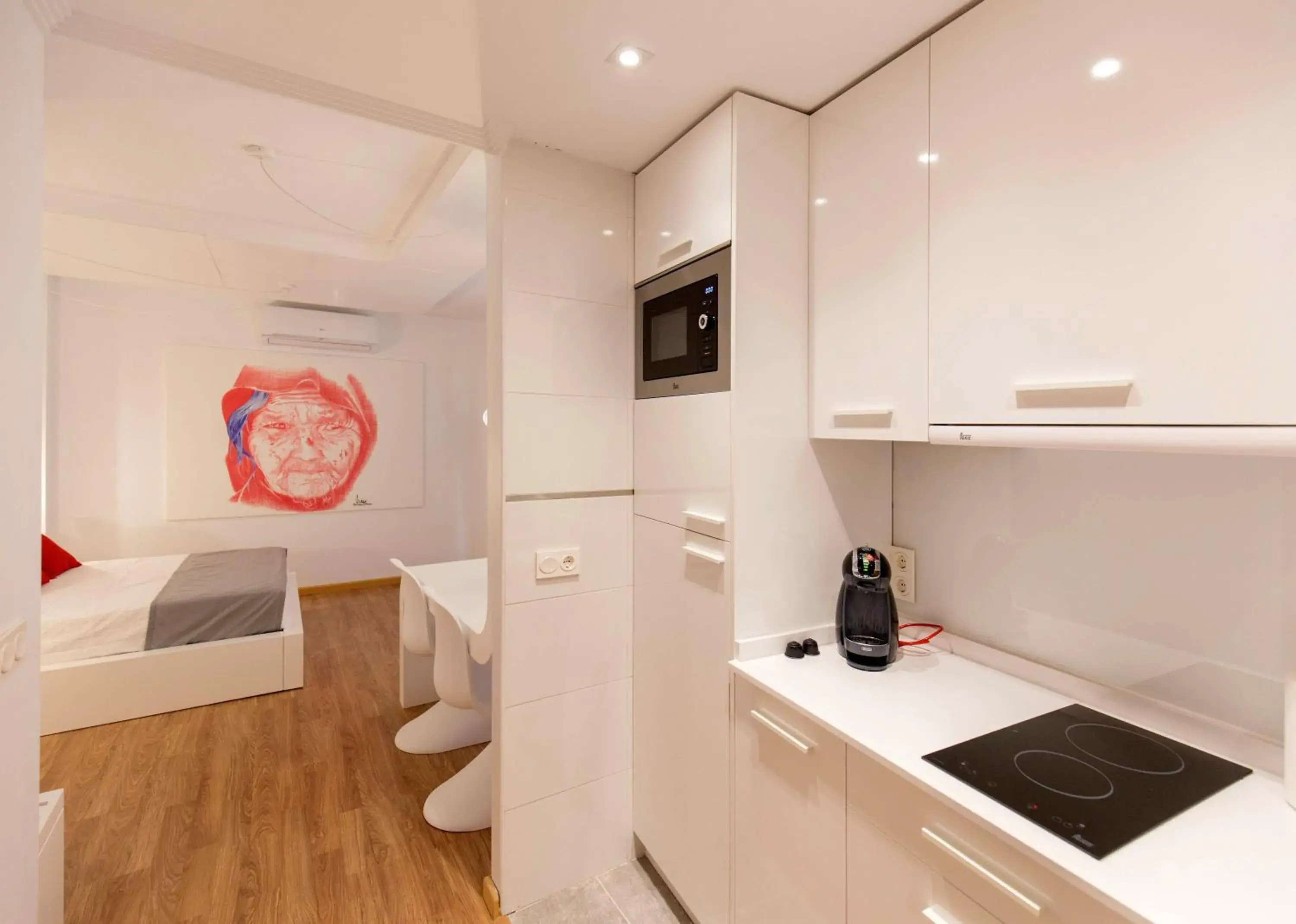 Superior Studio in Apartamentos Ele San Justo Plaza Superior Studio in Apartamentos Ele San Justo Plaza