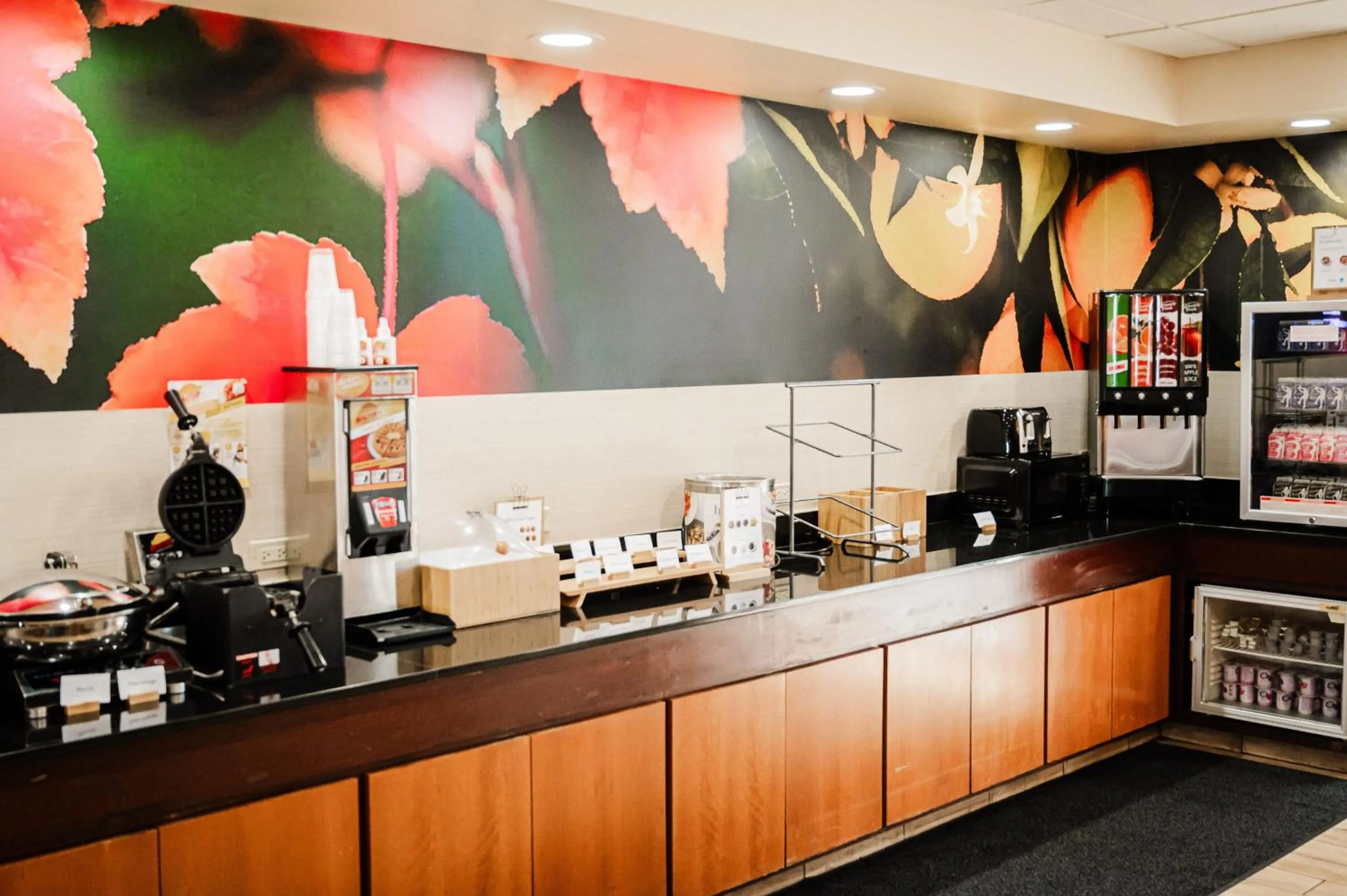 Breakfast in Fairfield by Marriott Russellville