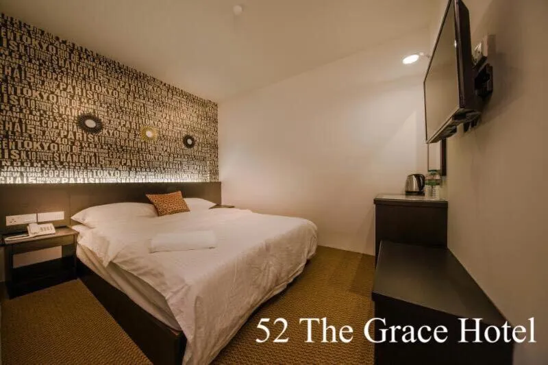Bed in 52 The Grace hotel