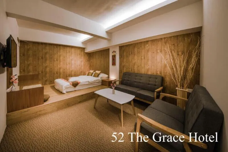 52 The Grace hotel