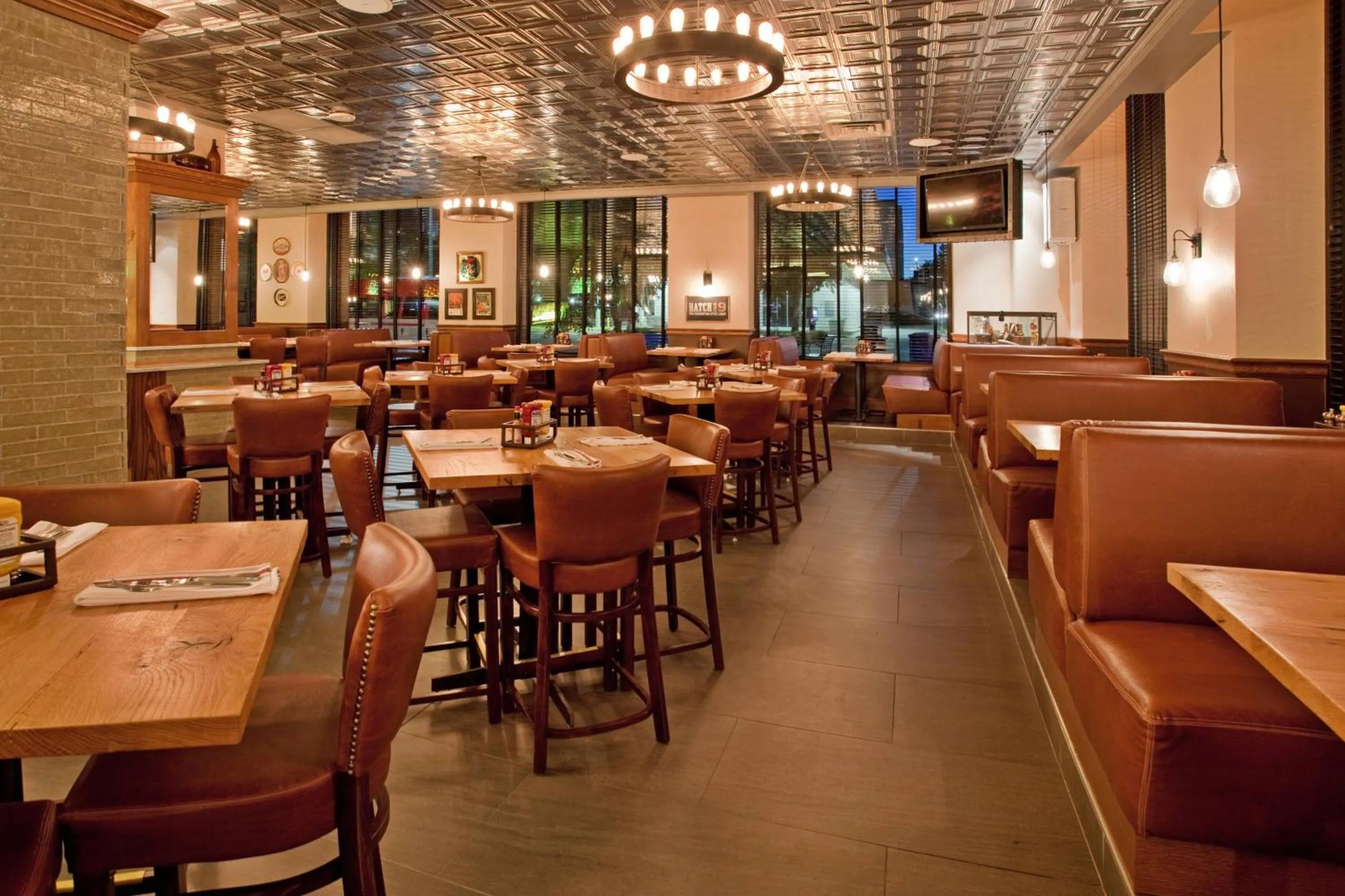 Restaurant/places to eat in The Lincoln Marriott Cornhusker Hotel