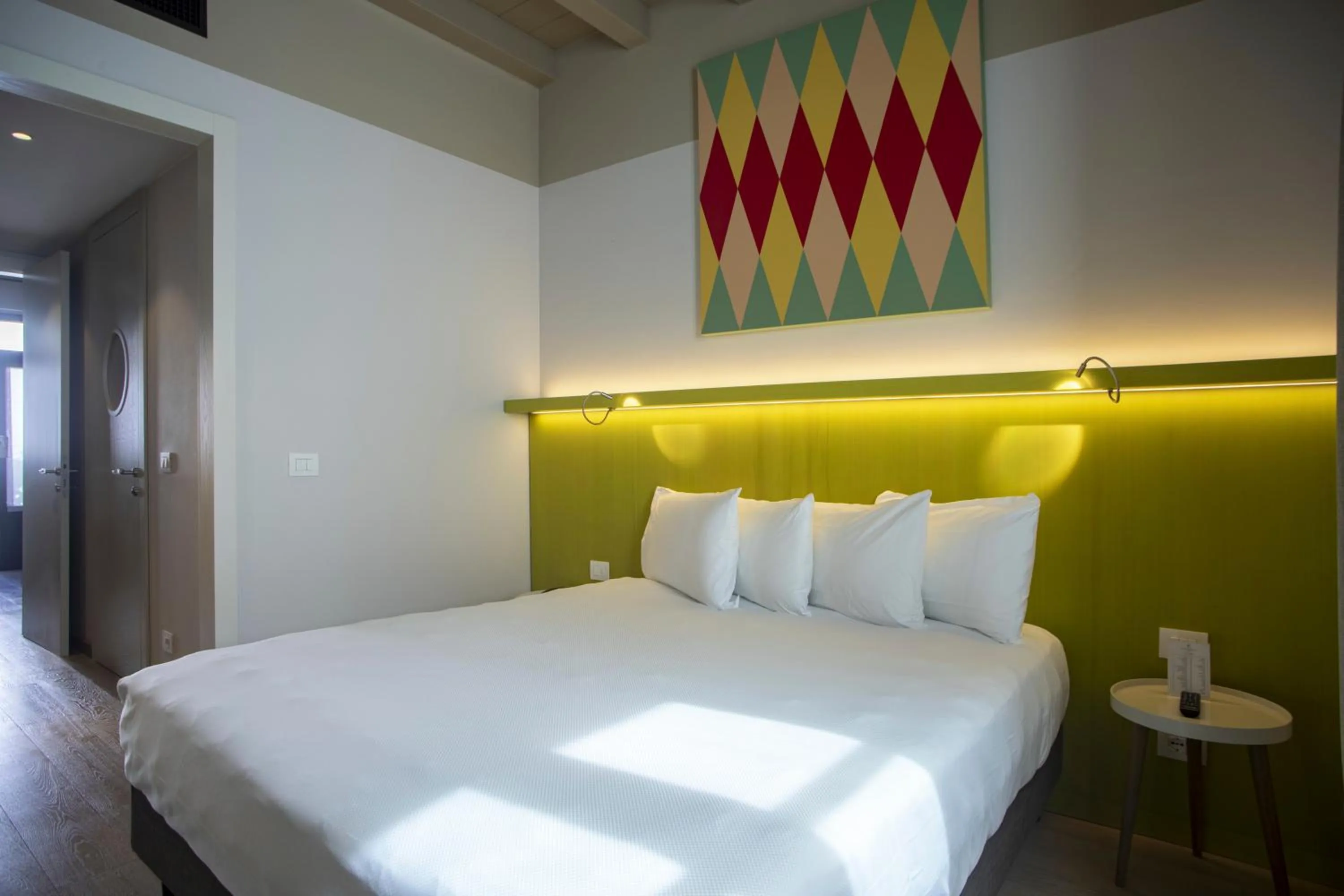 Bedroom, Bed in Savona 18 Suites