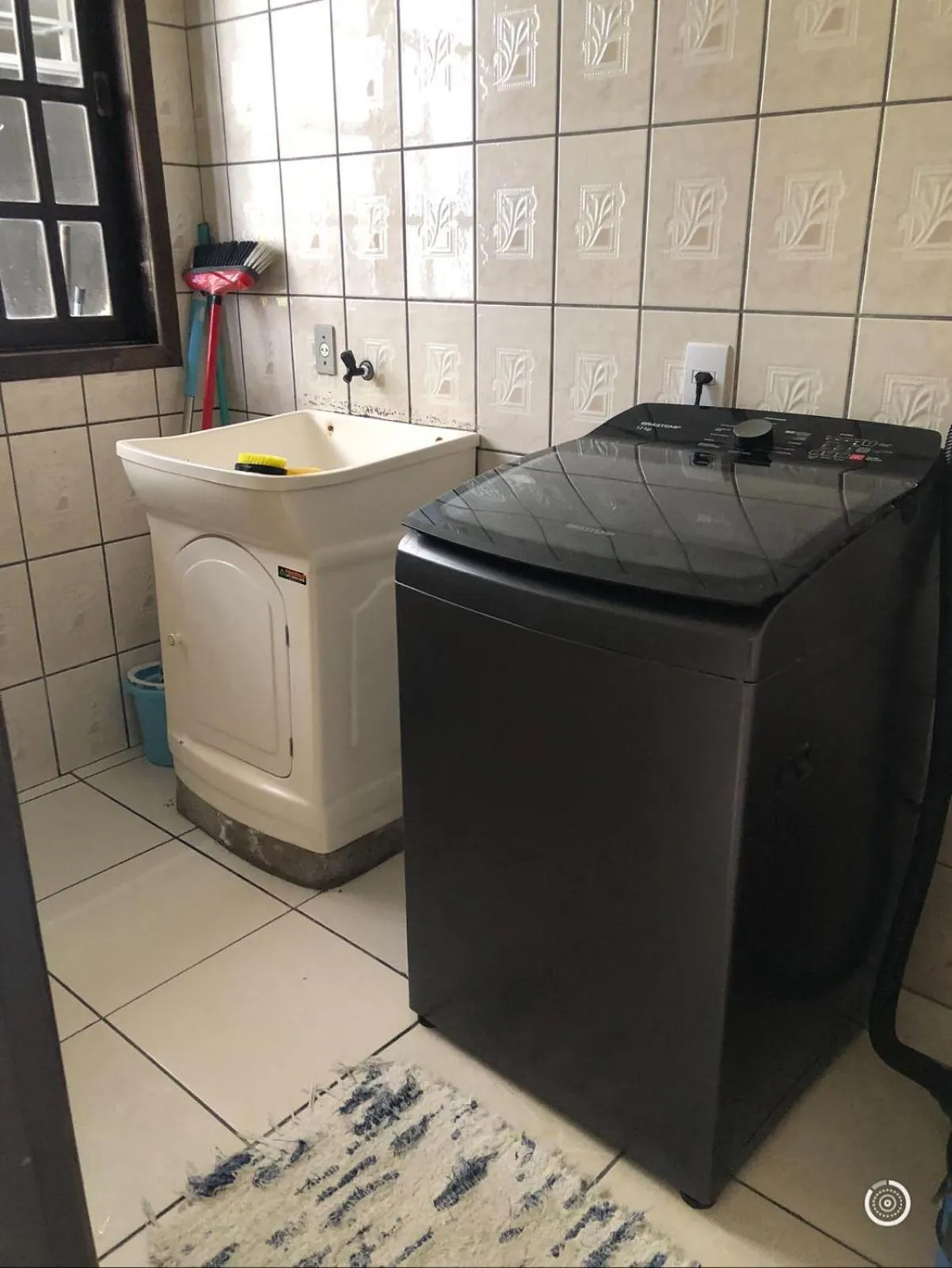 laundry in Casa de Praia Navegantes - 100 metros do mar