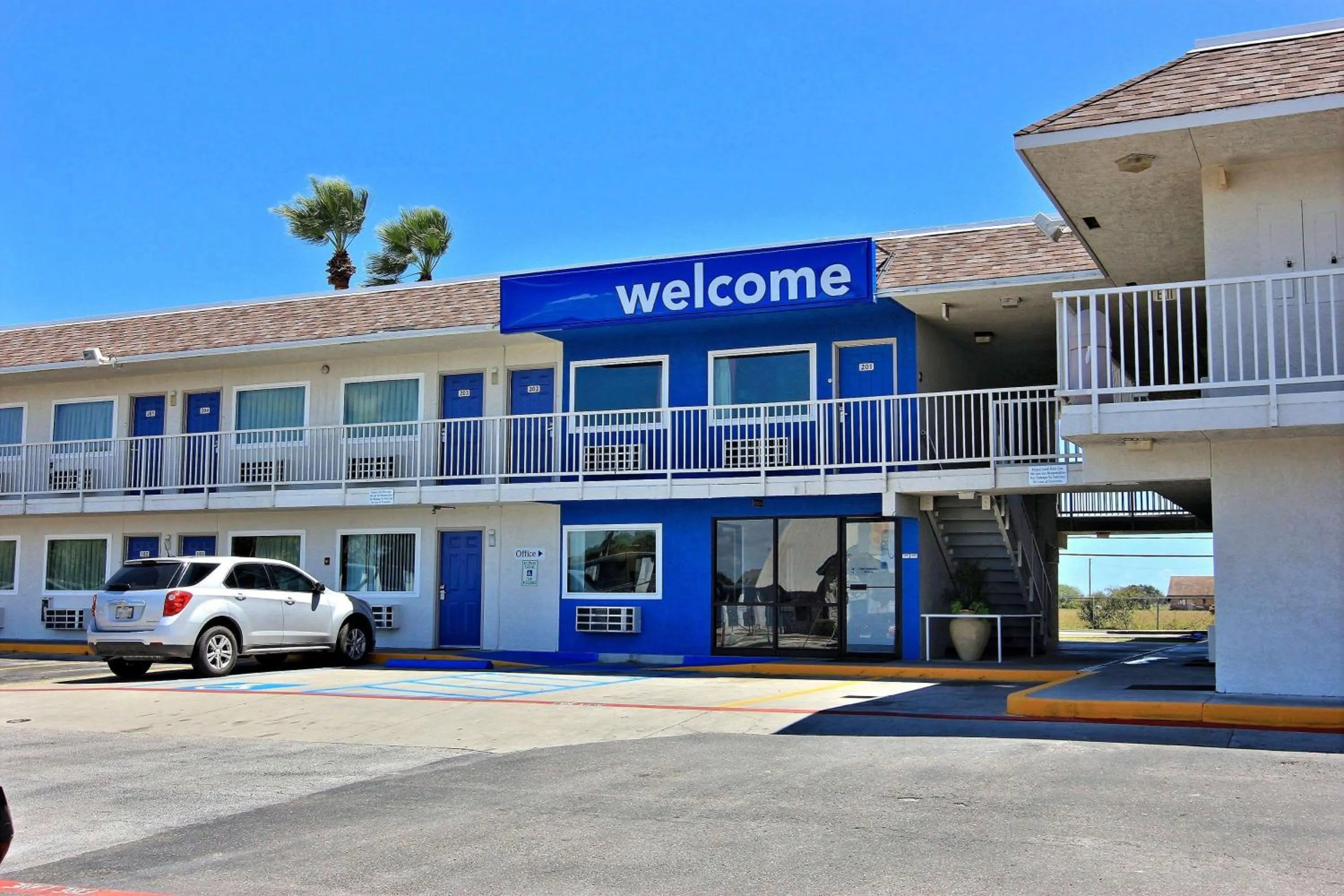 Property building in Motel 6-Corpus Christi, TX - East - North Padre Island