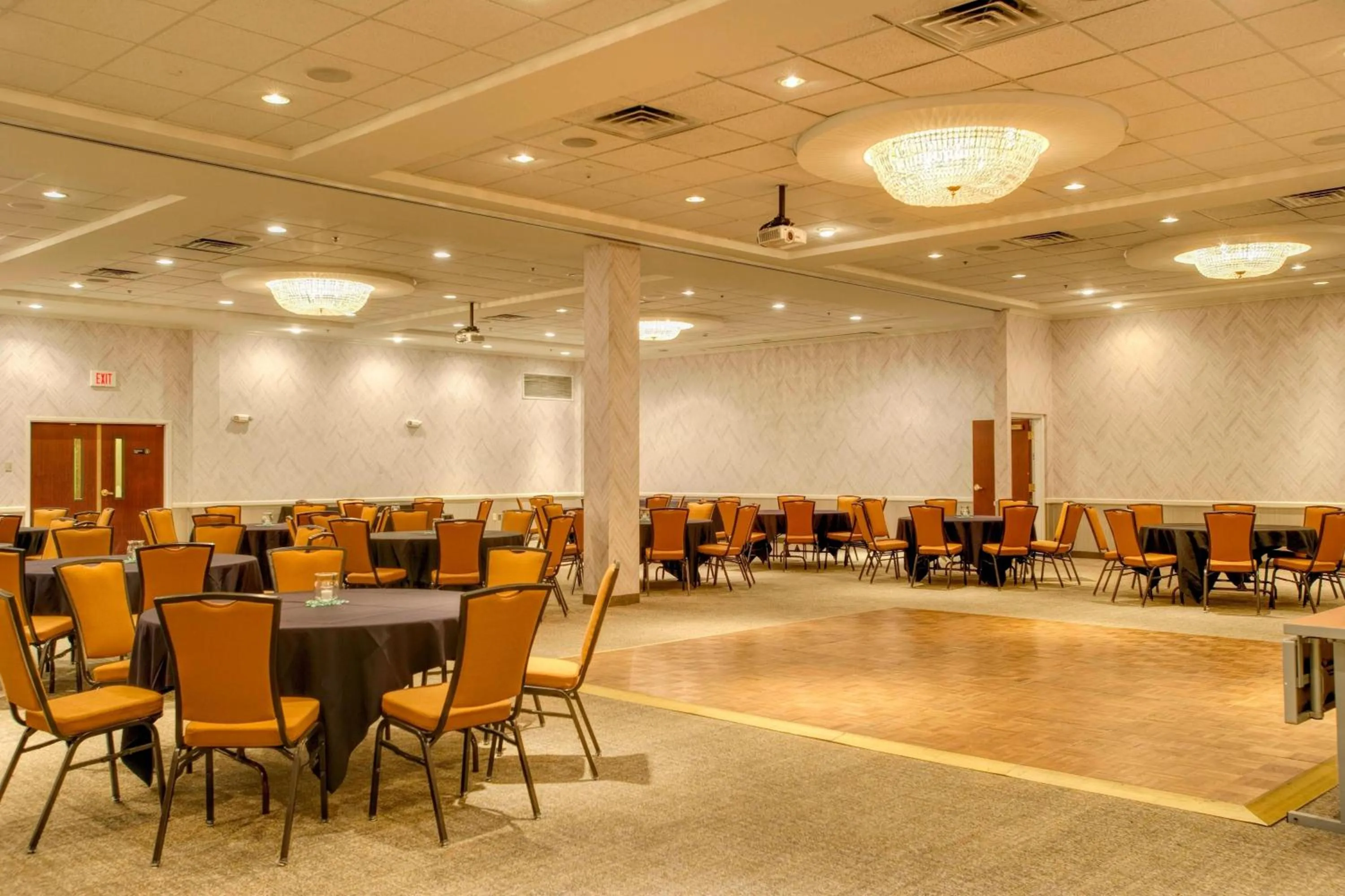 Lobby or reception in SpringHill Suites by Marriott Lawrence Downtown