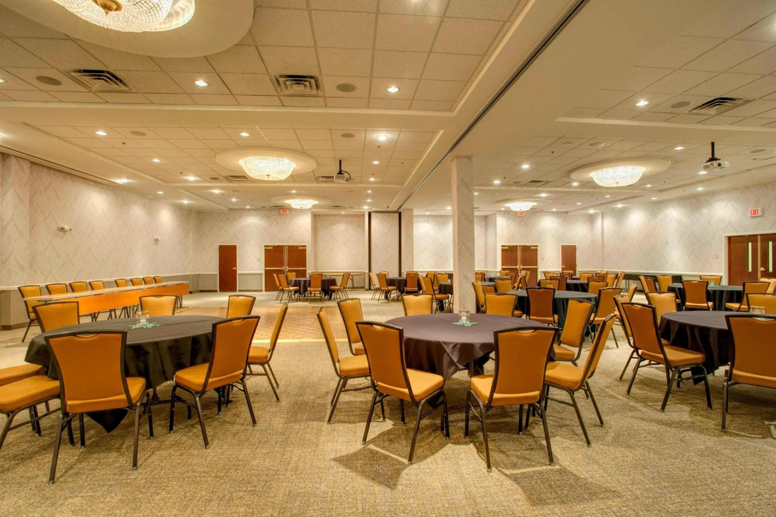 Meeting/conference room in SpringHill Suites by Marriott Lawrence Downtown