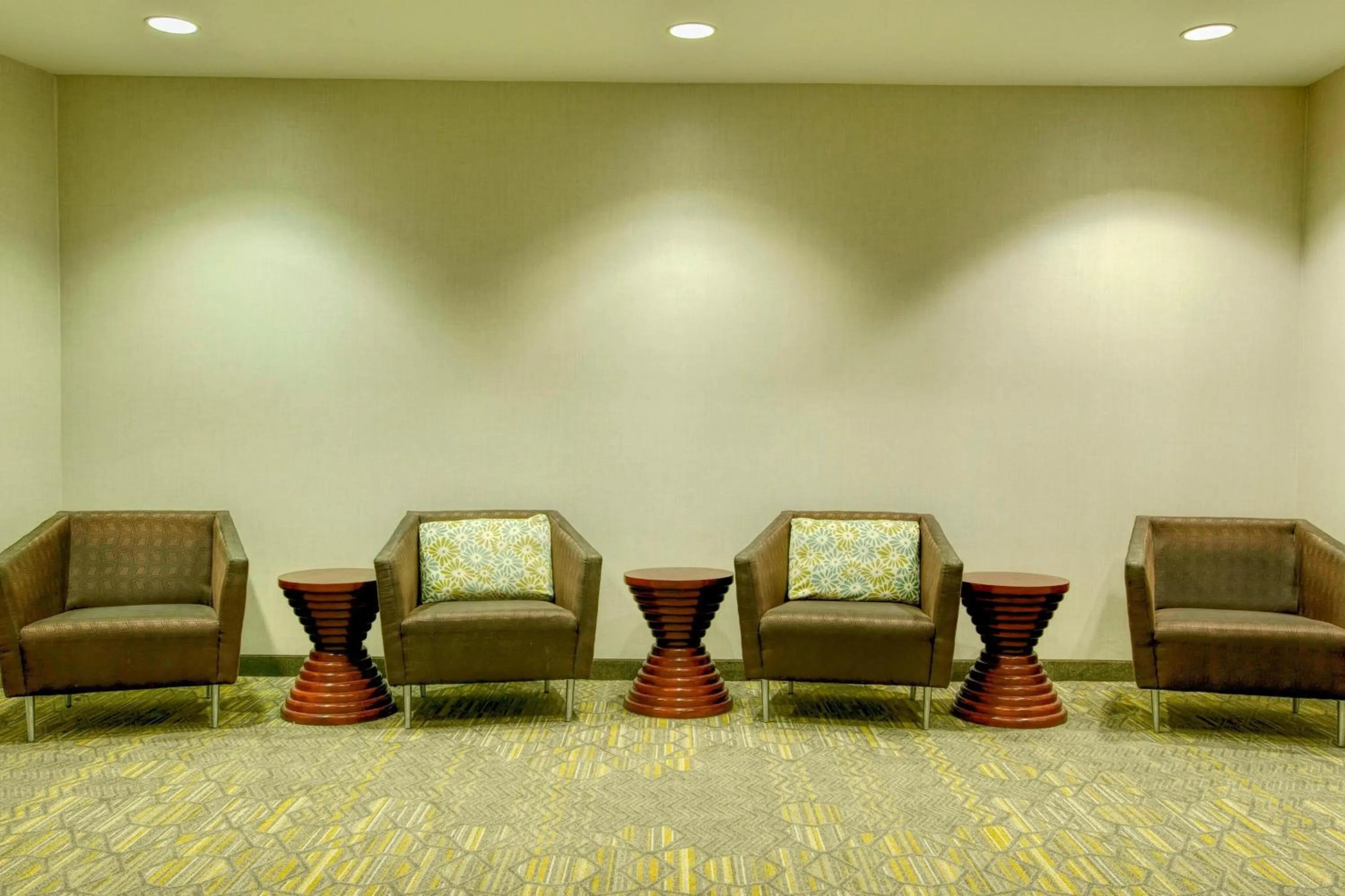 Meeting/conference room in SpringHill Suites by Marriott Lawrence Downtown