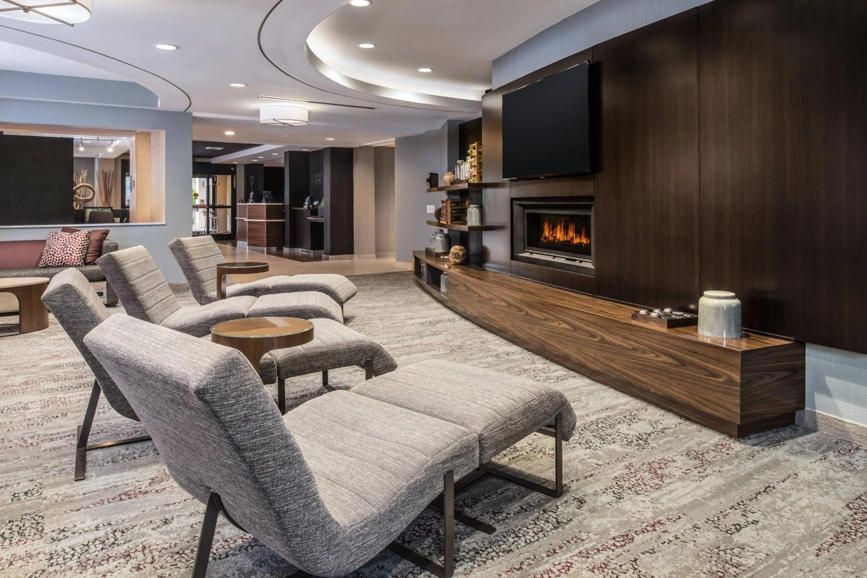 Lobby or reception in Courtyard by Marriott Lynchburg