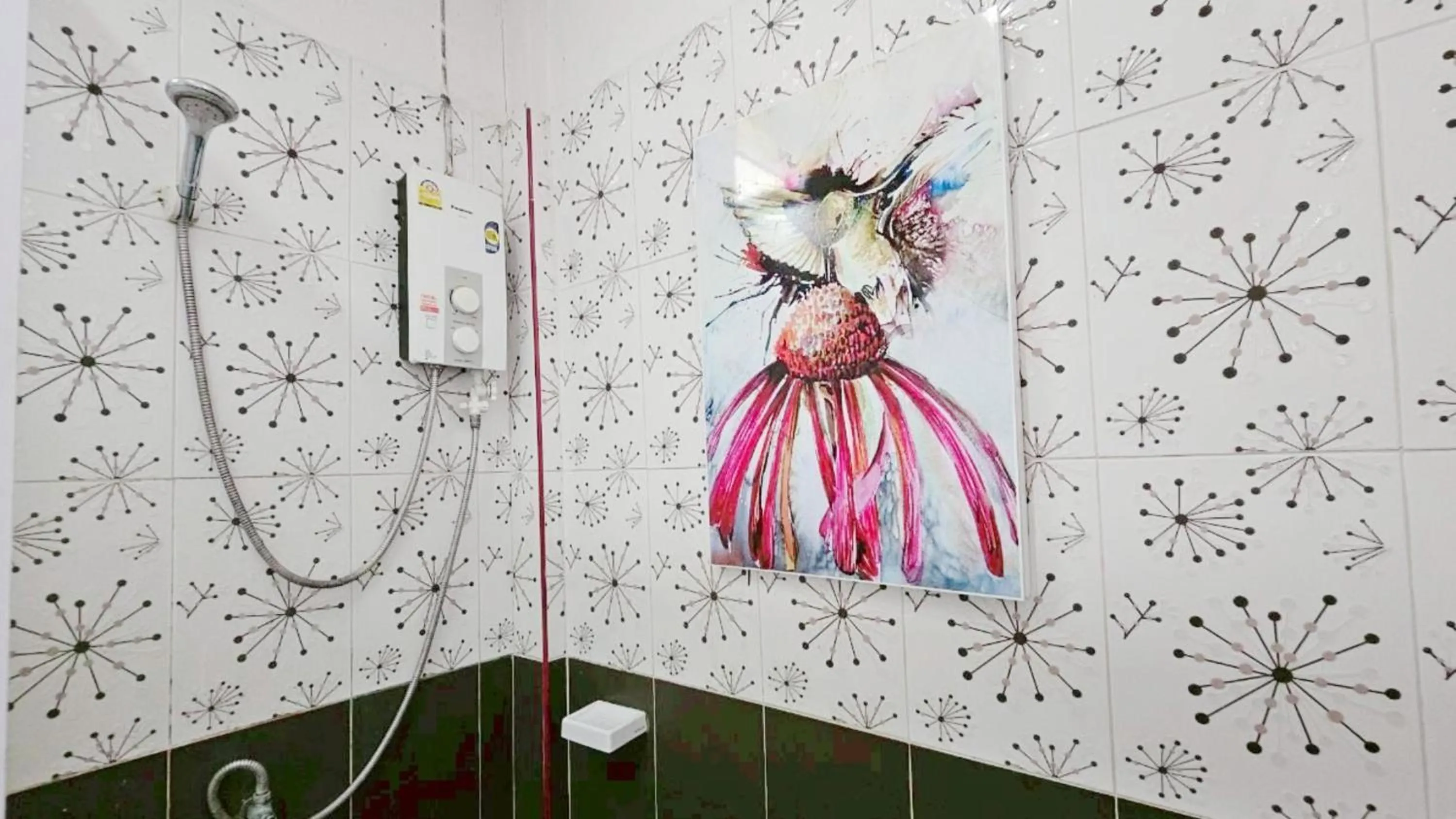 Shower in Lake Terrace Resort