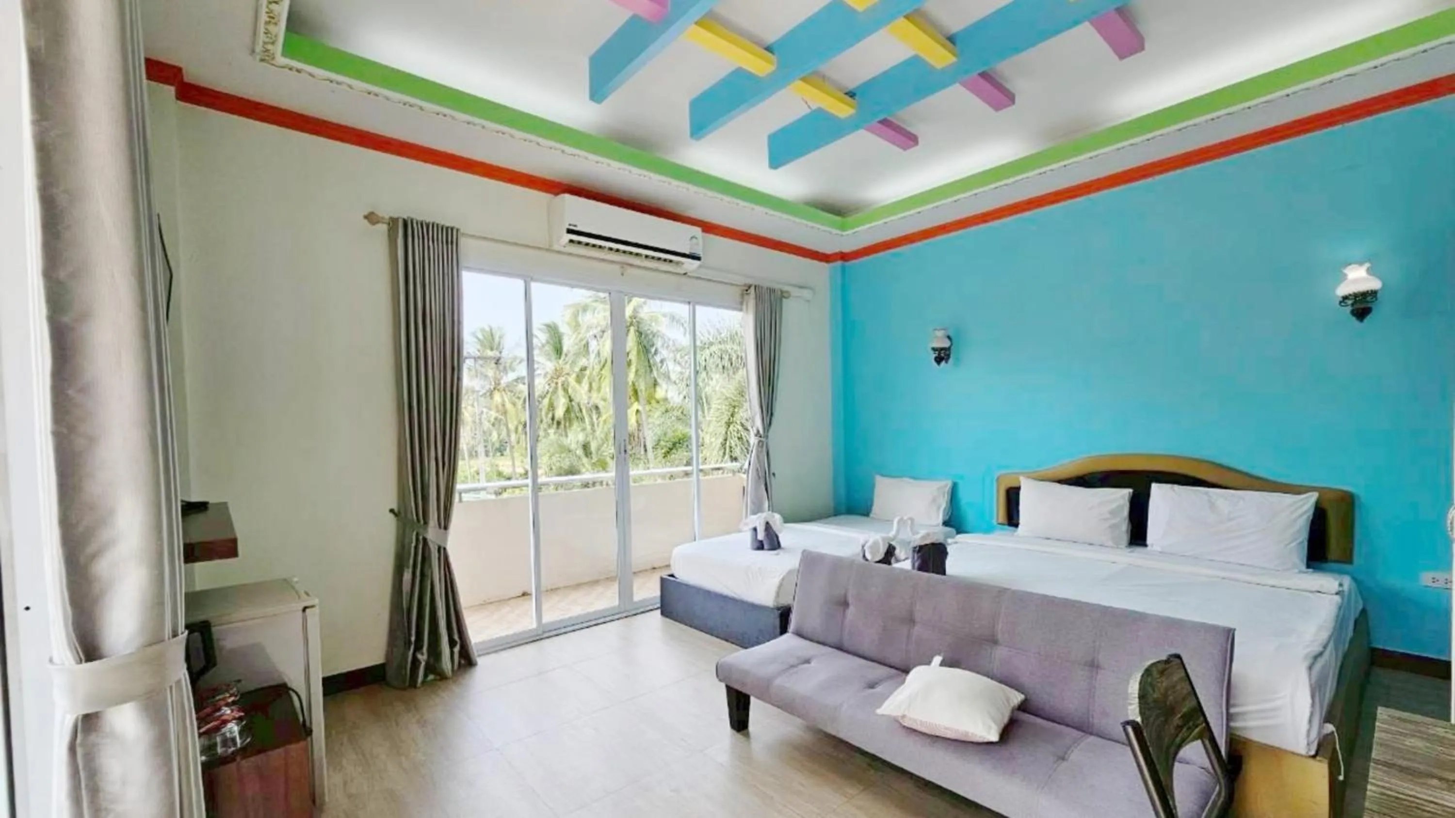 Bed in Lake Terrace Resort