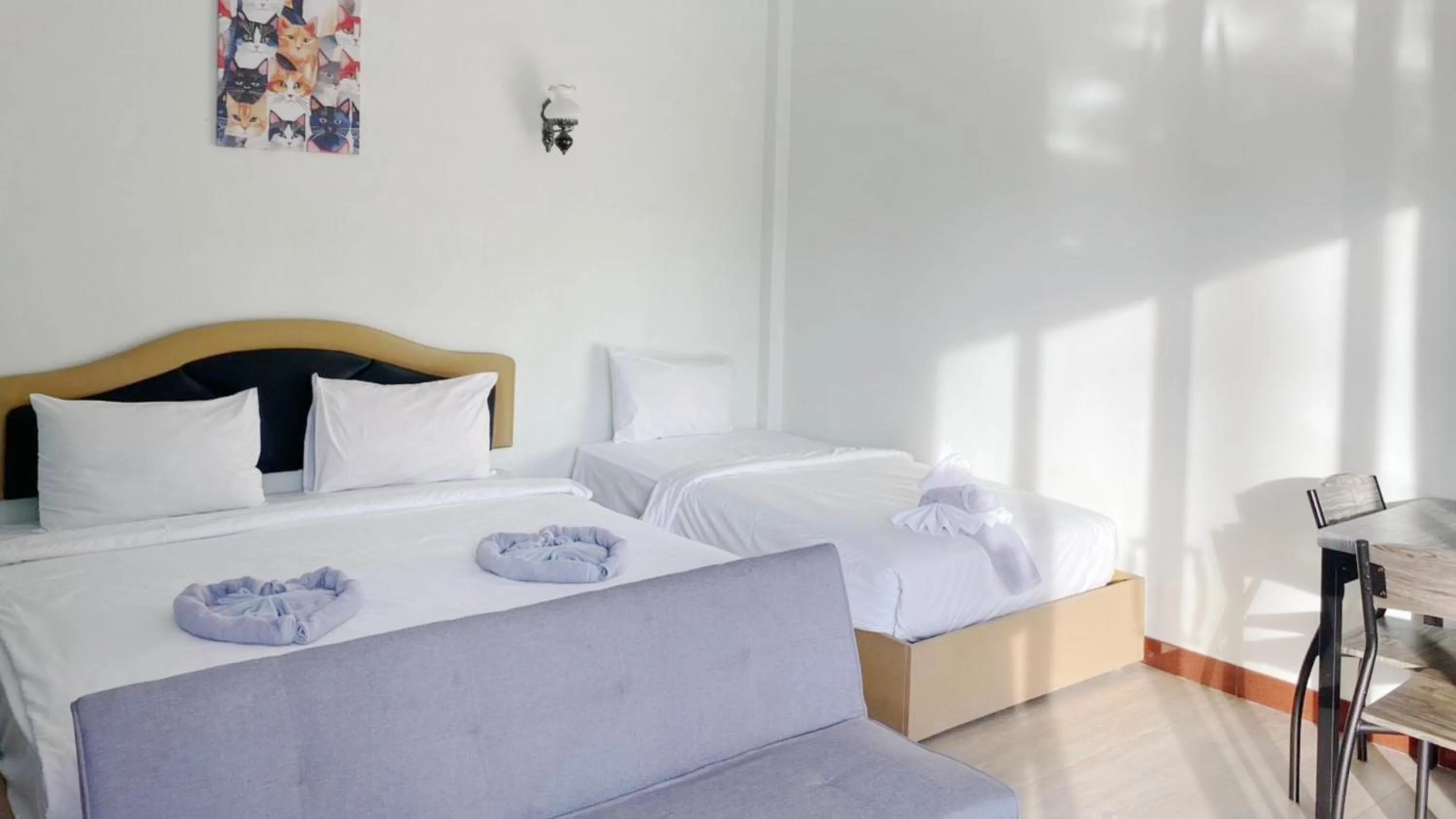 Bed in Lake Terrace Resort