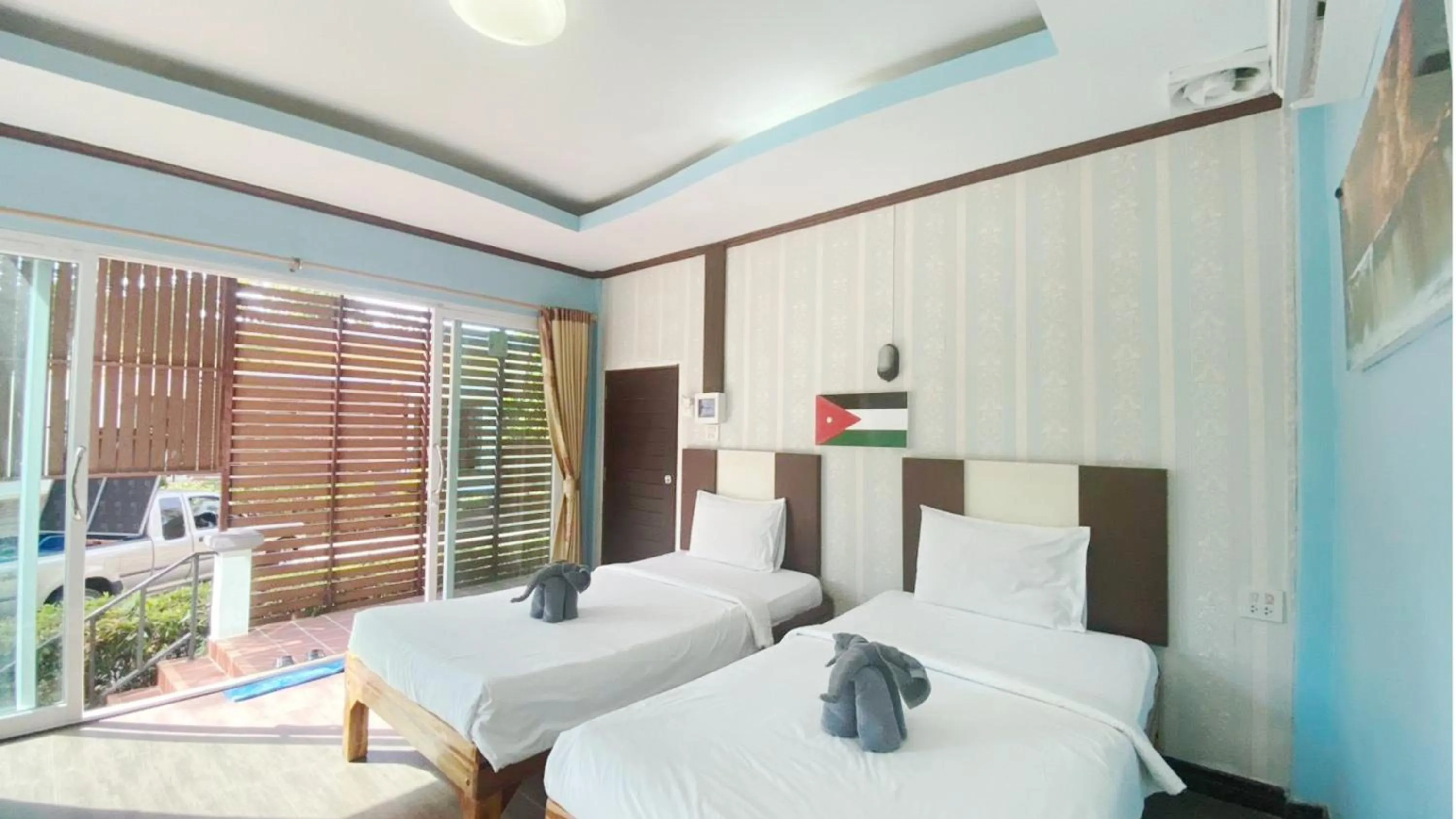 Bed in Lake Terrace Resort