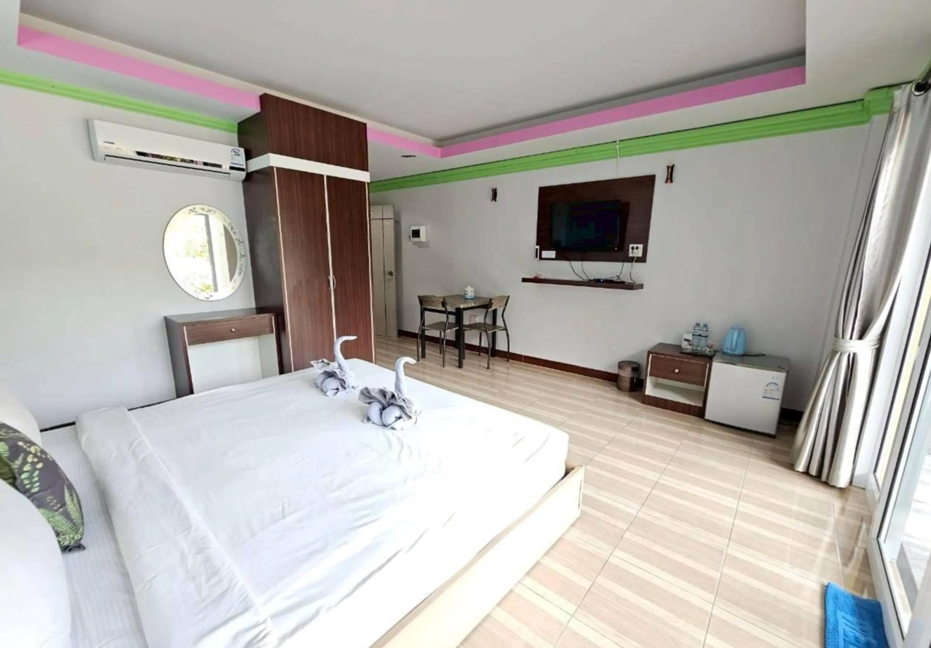 Bed in Lake Terrace Resort