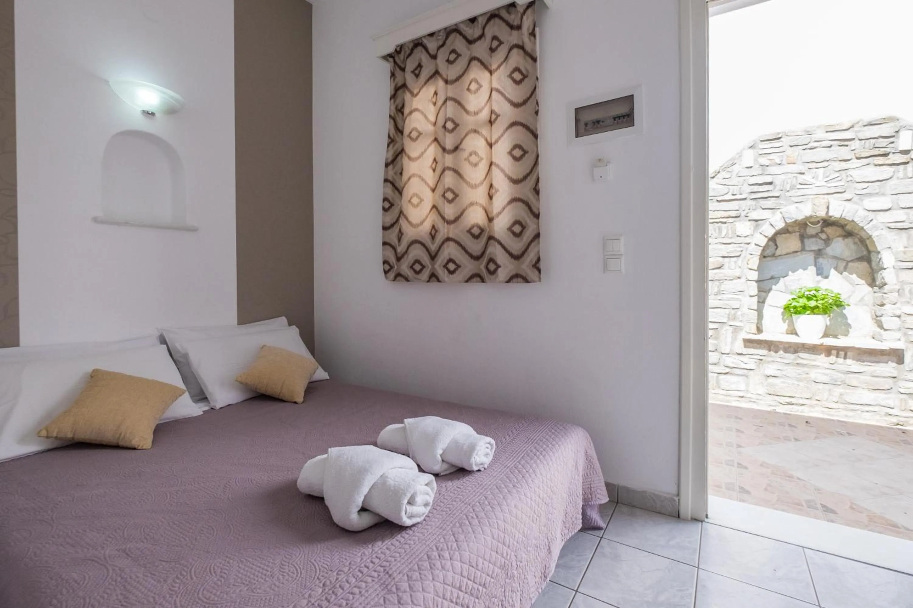 Bed in Joseph Studios