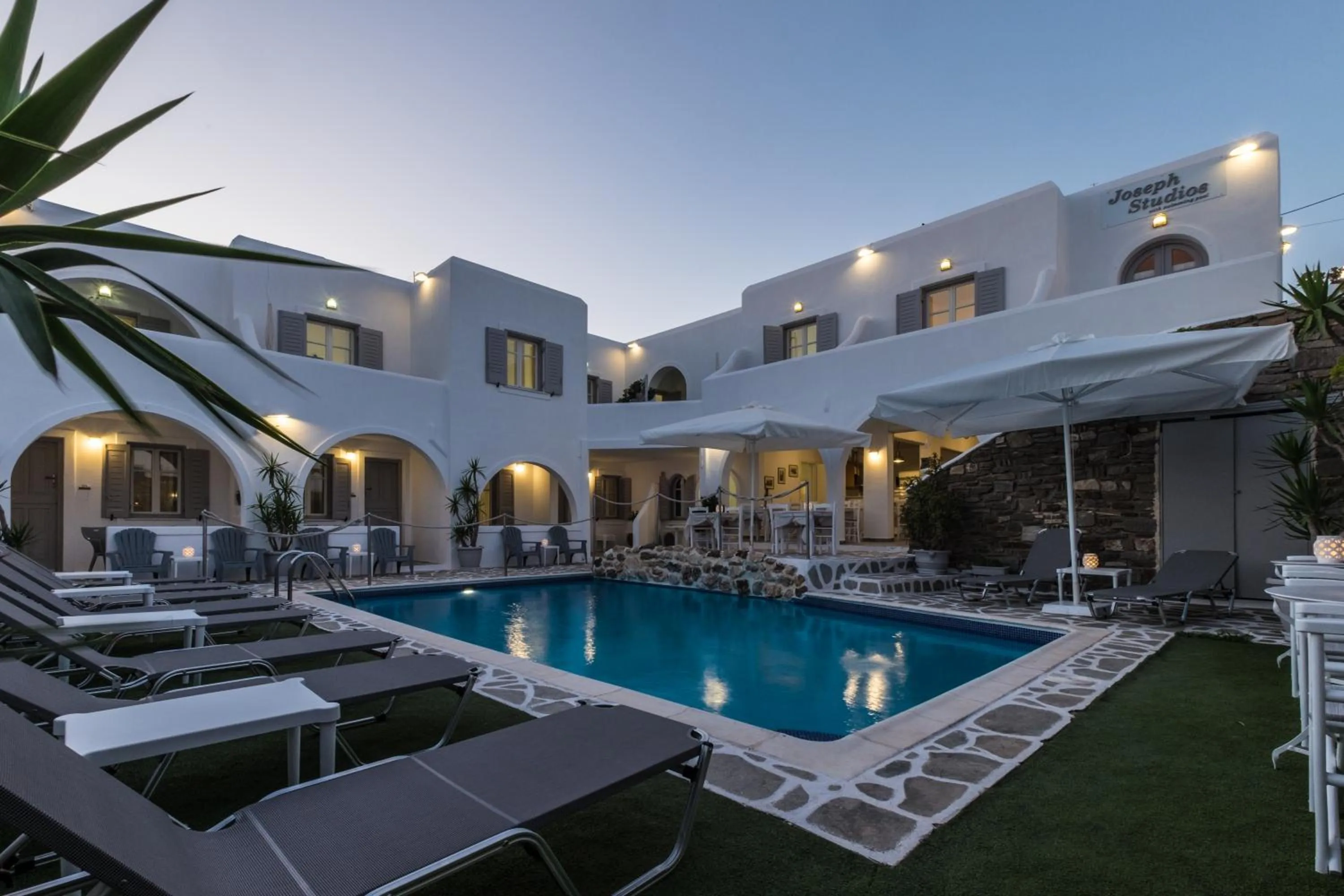 Property building in Joseph Studios