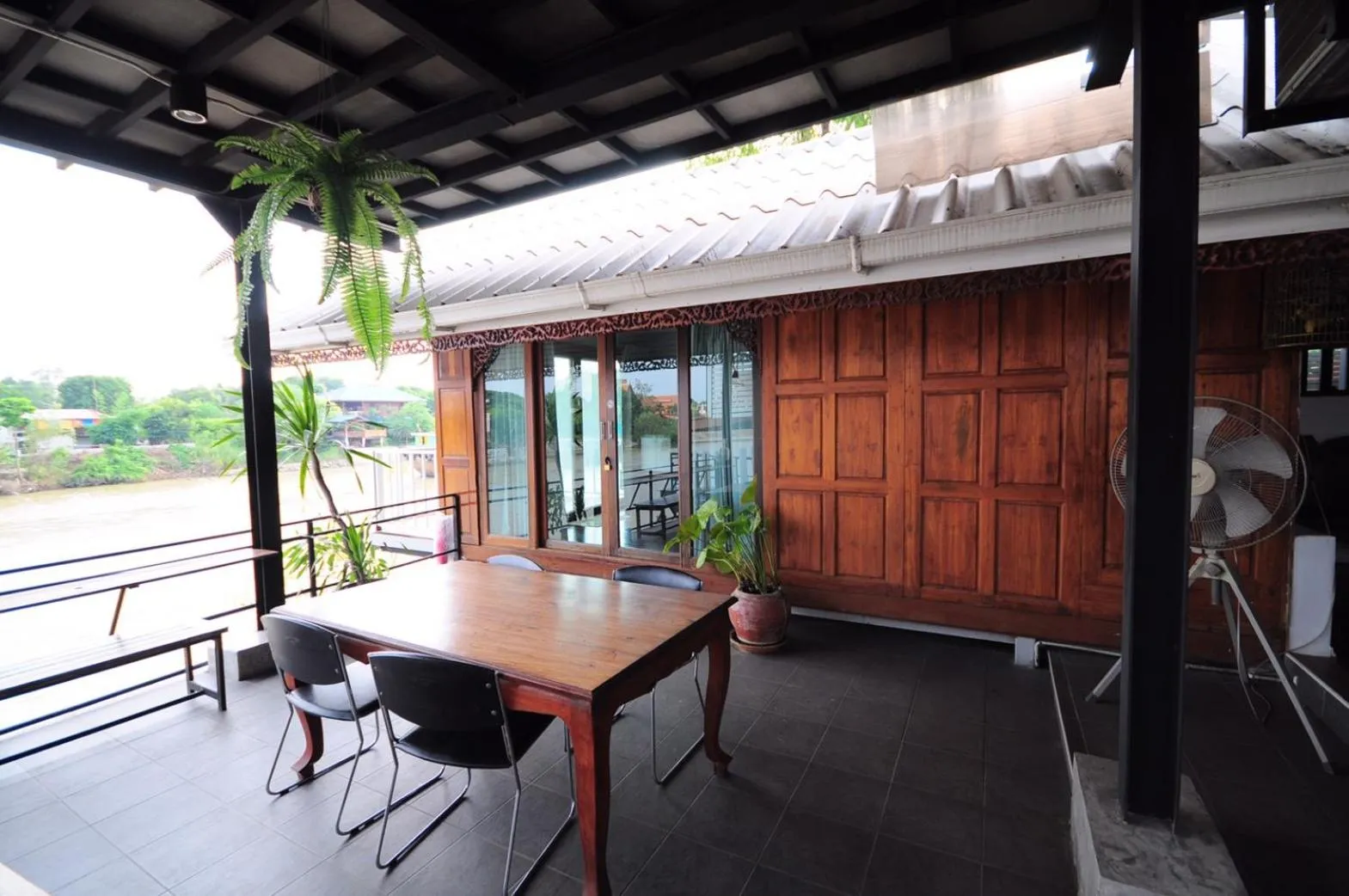 Patio in Baan Keang Chon Ayutthaya บ้านเคียงชล อยุธยา