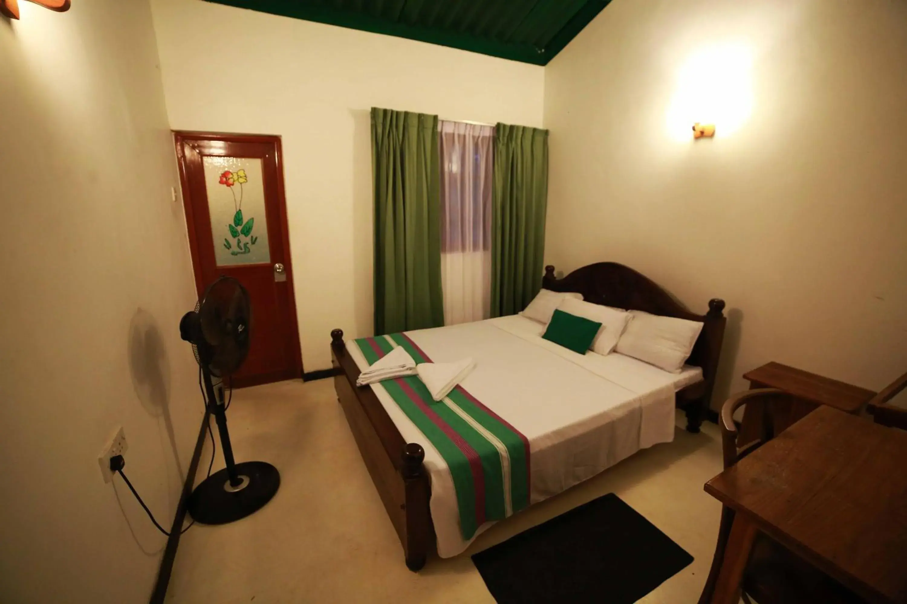 Budget Double Room in Indi Rose Garden Budget Double Room in Indi Rose Garden