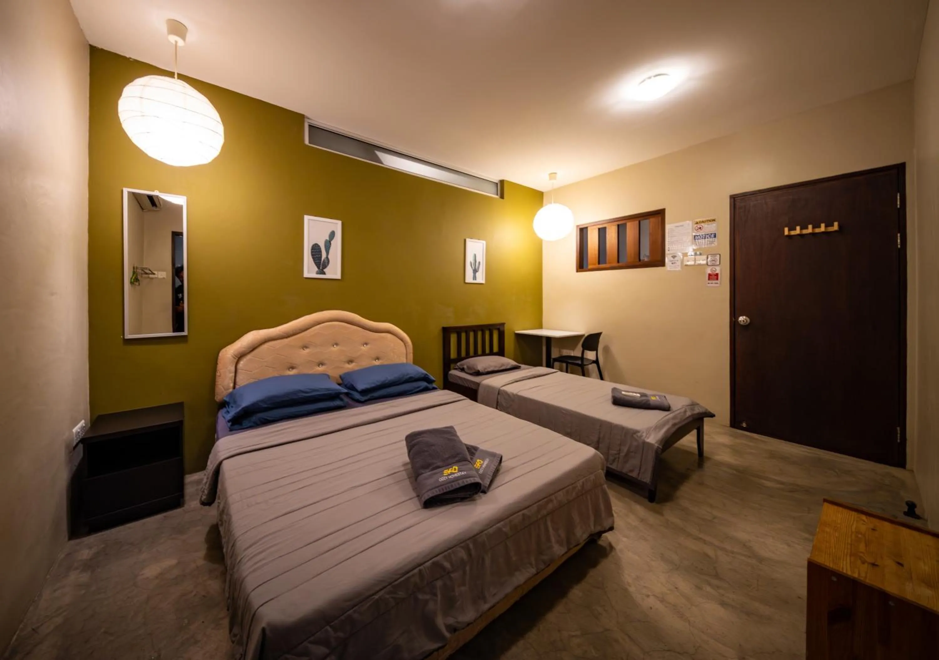 Triple Room with Shower in The Cottage Stay - self check-in
