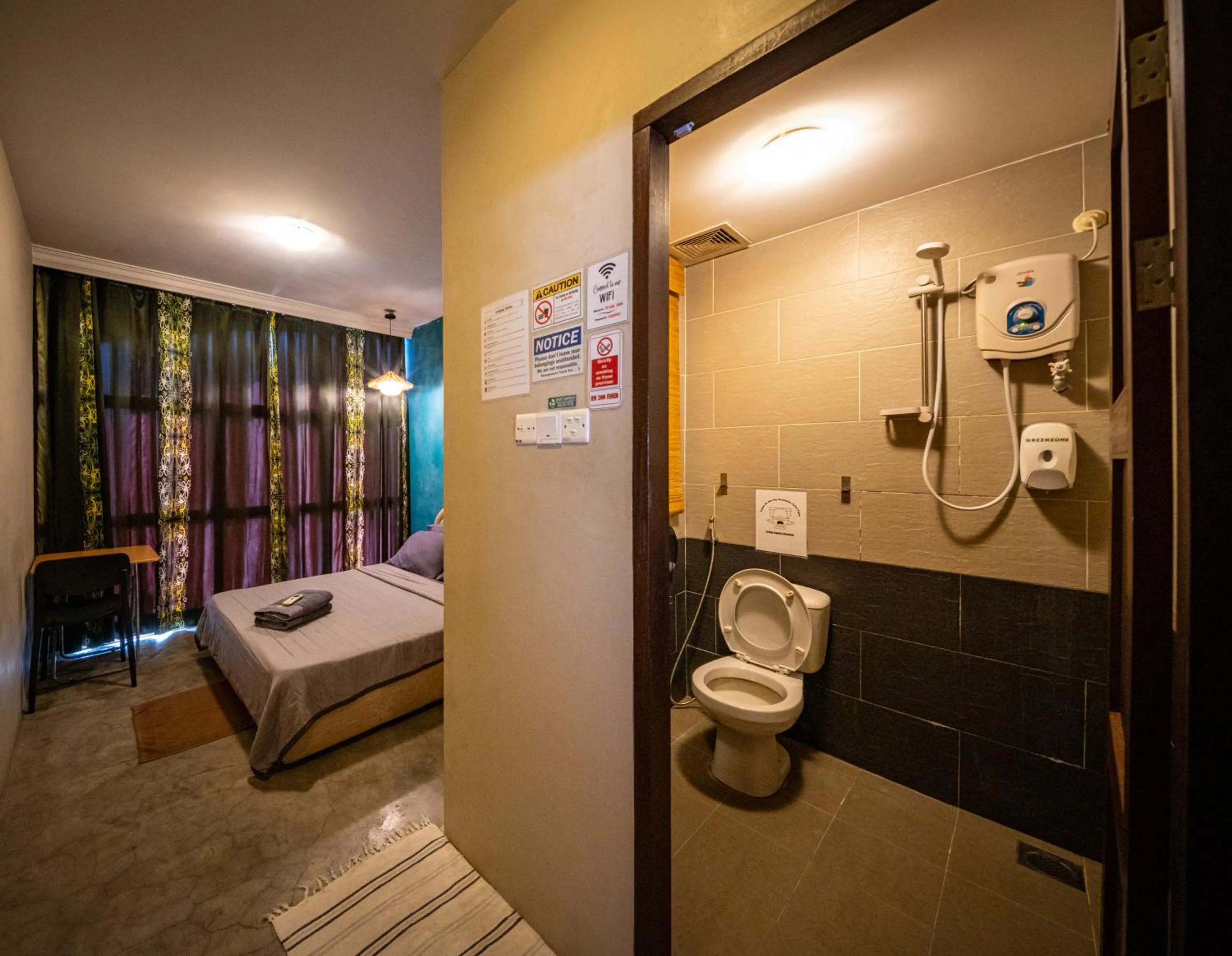 Double Room with Private Bathroom in The Cottage Stay - self check-in