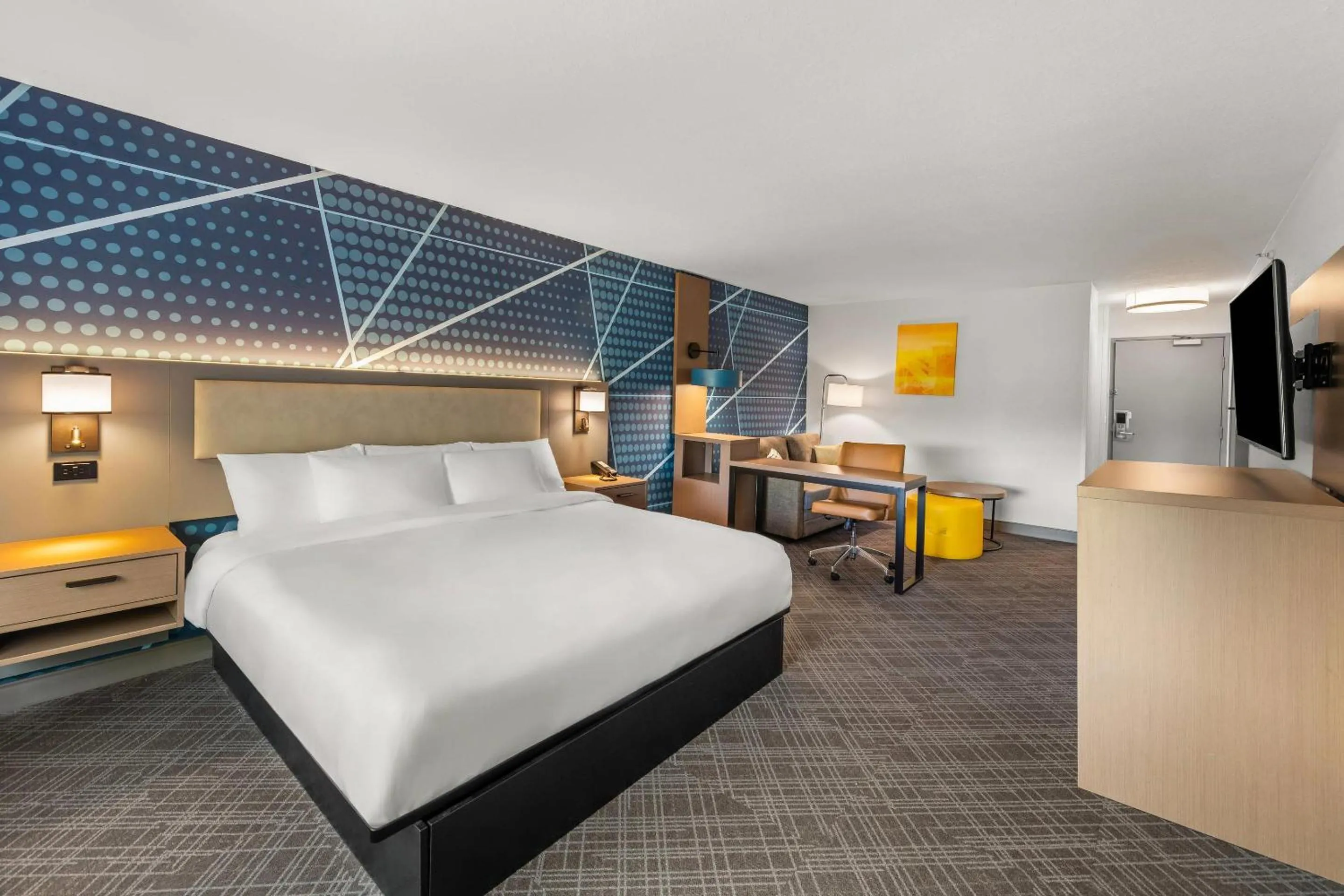 Bedroom, Bed in Comfort Inn & Suites Olathe - Kansas City