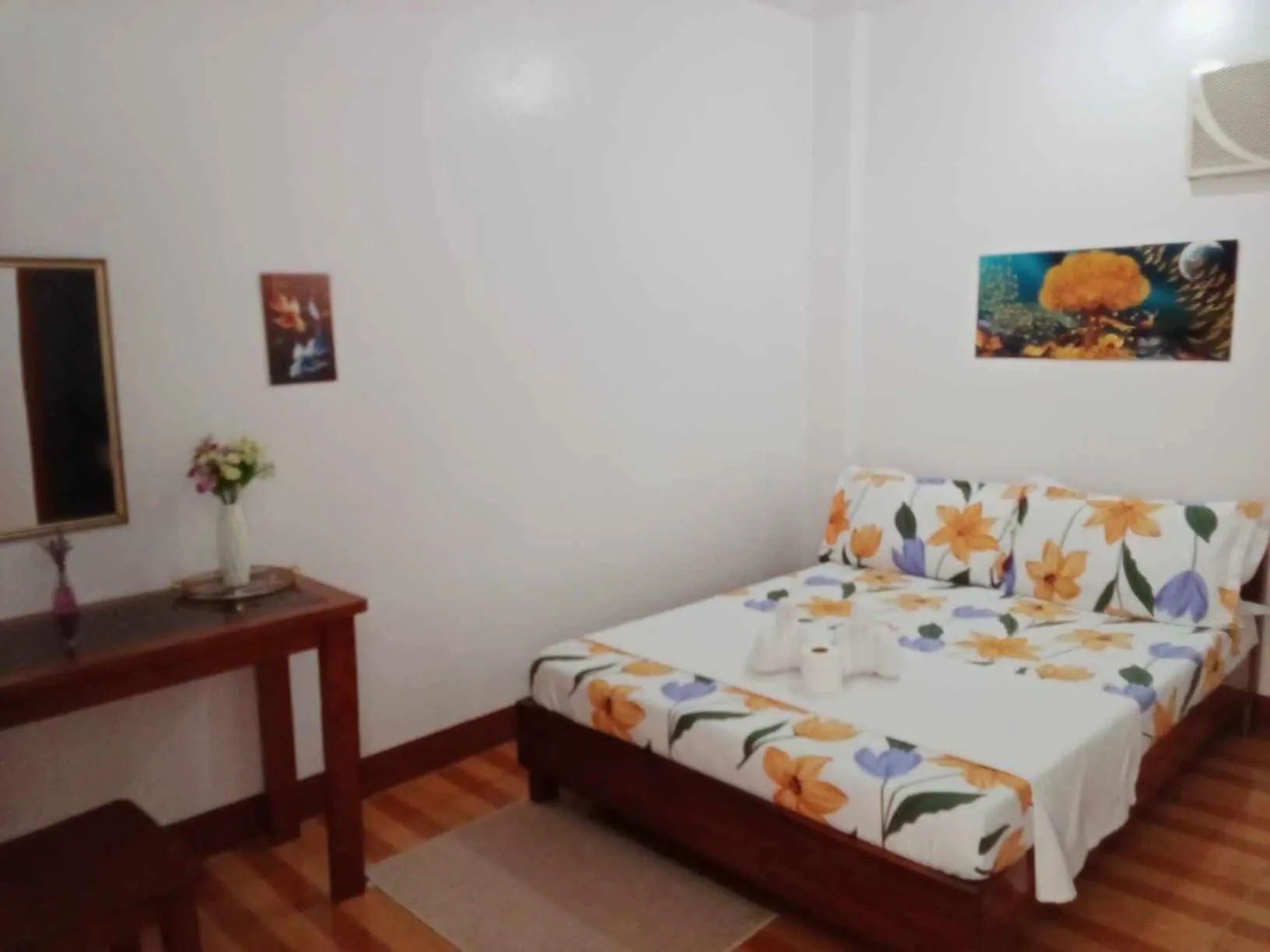 Bed in Jvhaven Pension